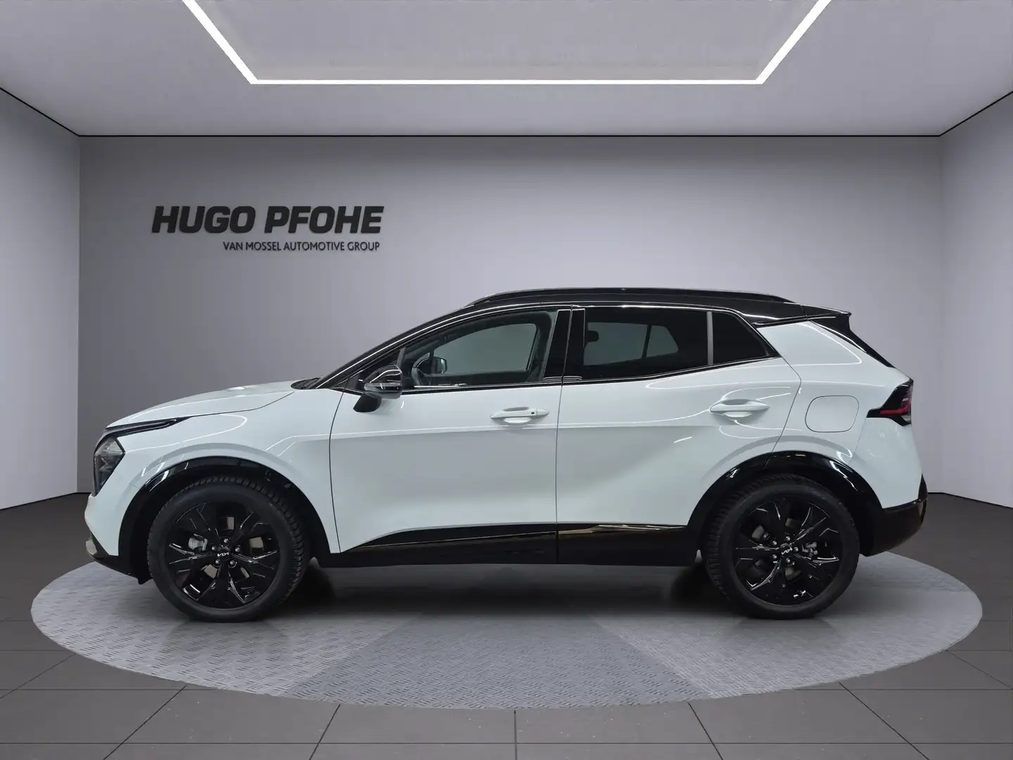 Kia Sportage Nightline Edition /Pano/ Navi/ Leder/ LED SD ACC N Zwart - 2