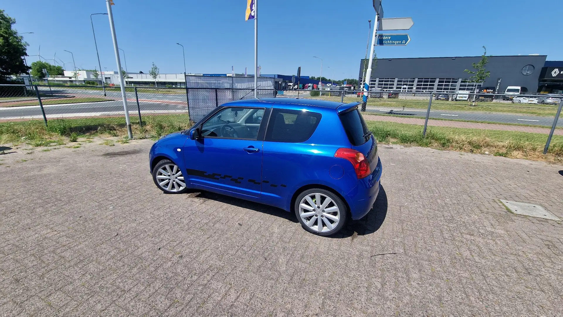 Suzuki Swift 1.6 Sport - 2
