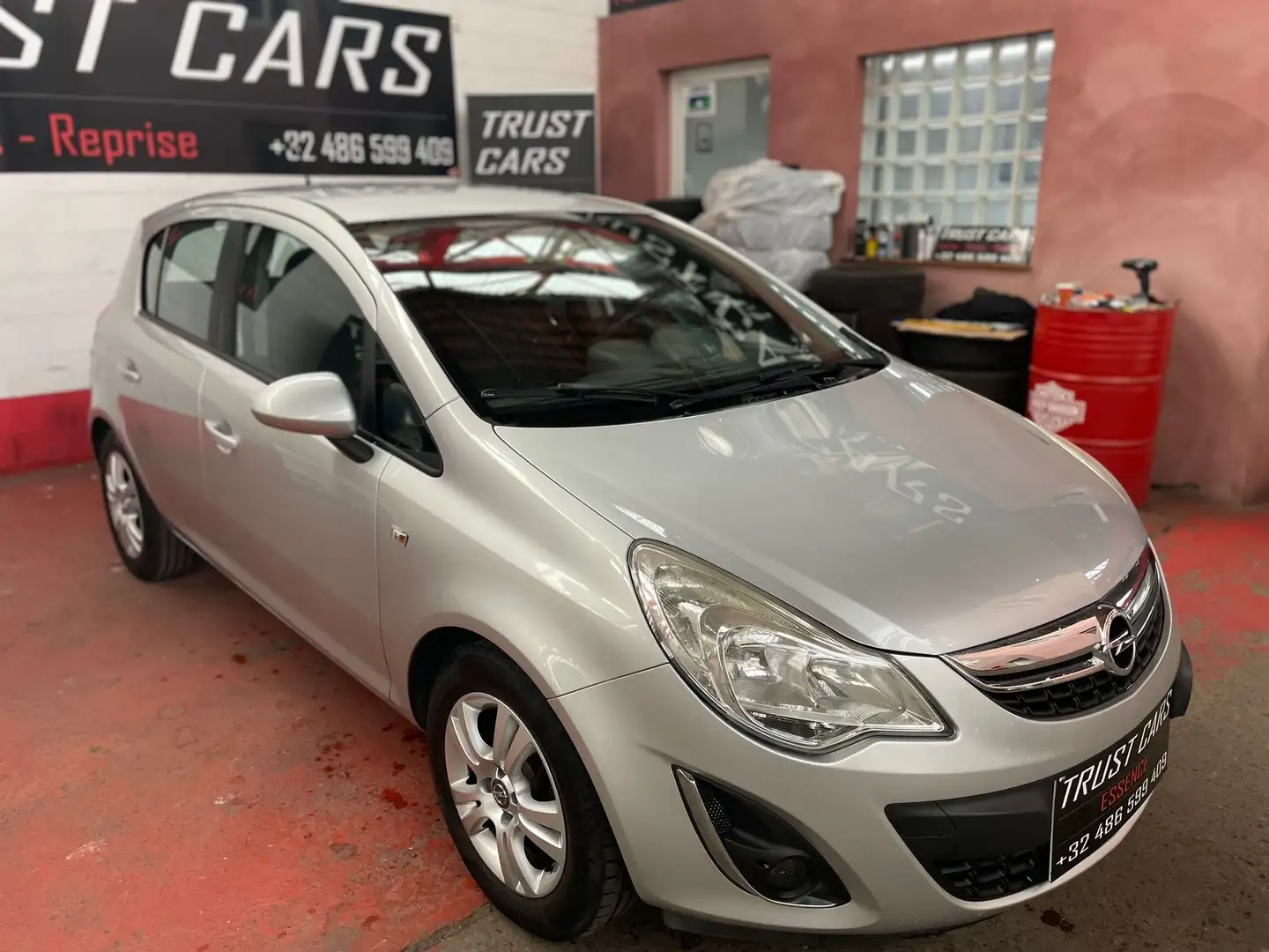 Opel Corsa Corsa 1.2i eco 12 MOIS DE GARANTIE Grau - 2