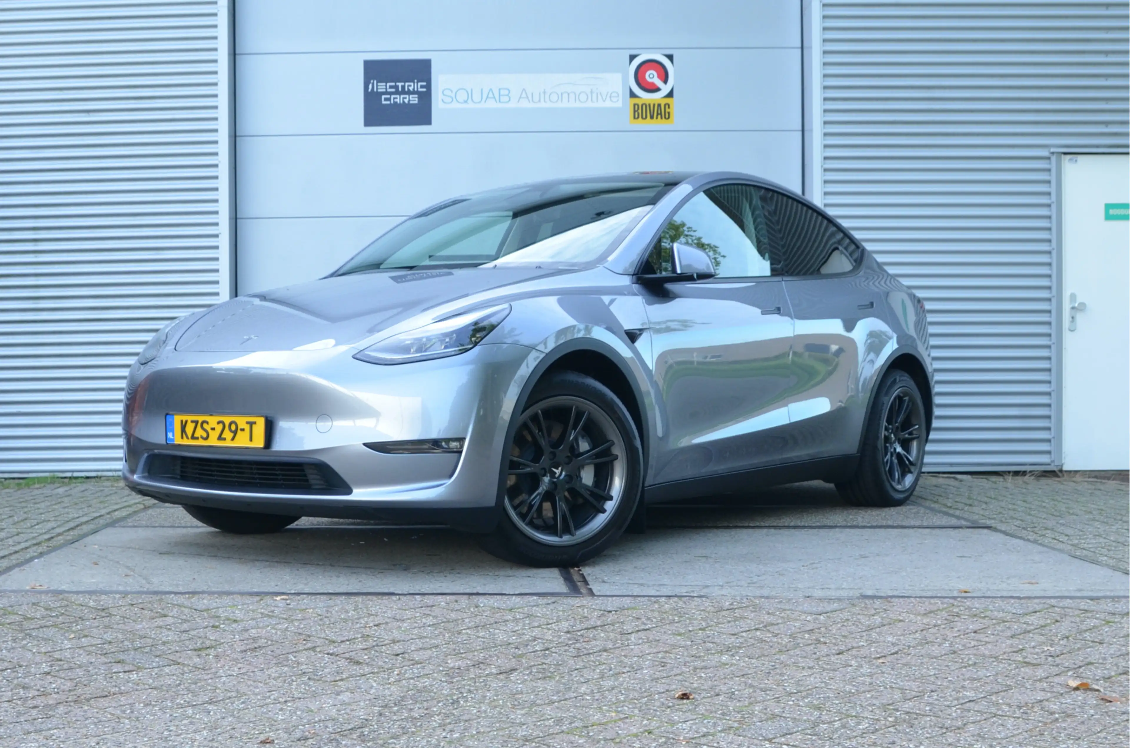 Tesla Model Y Long Range AWD 75 kWh AutoPilot4.0 (FSD 99,- p/mnd