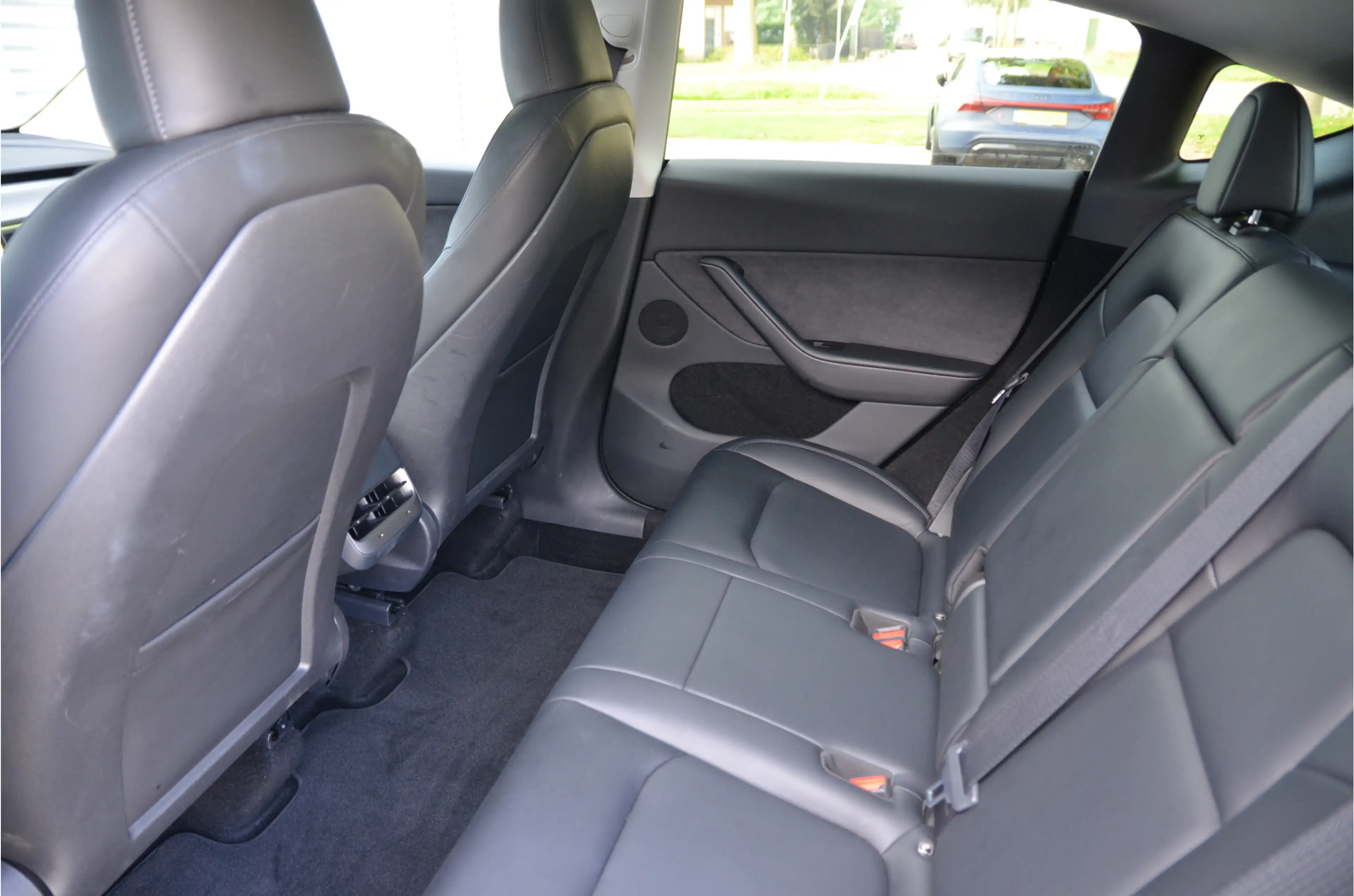 Tesla Model Y Long Range AWD 75 kWh AutoPilot4.0 (FSD 99,- p/mnd — photo 14