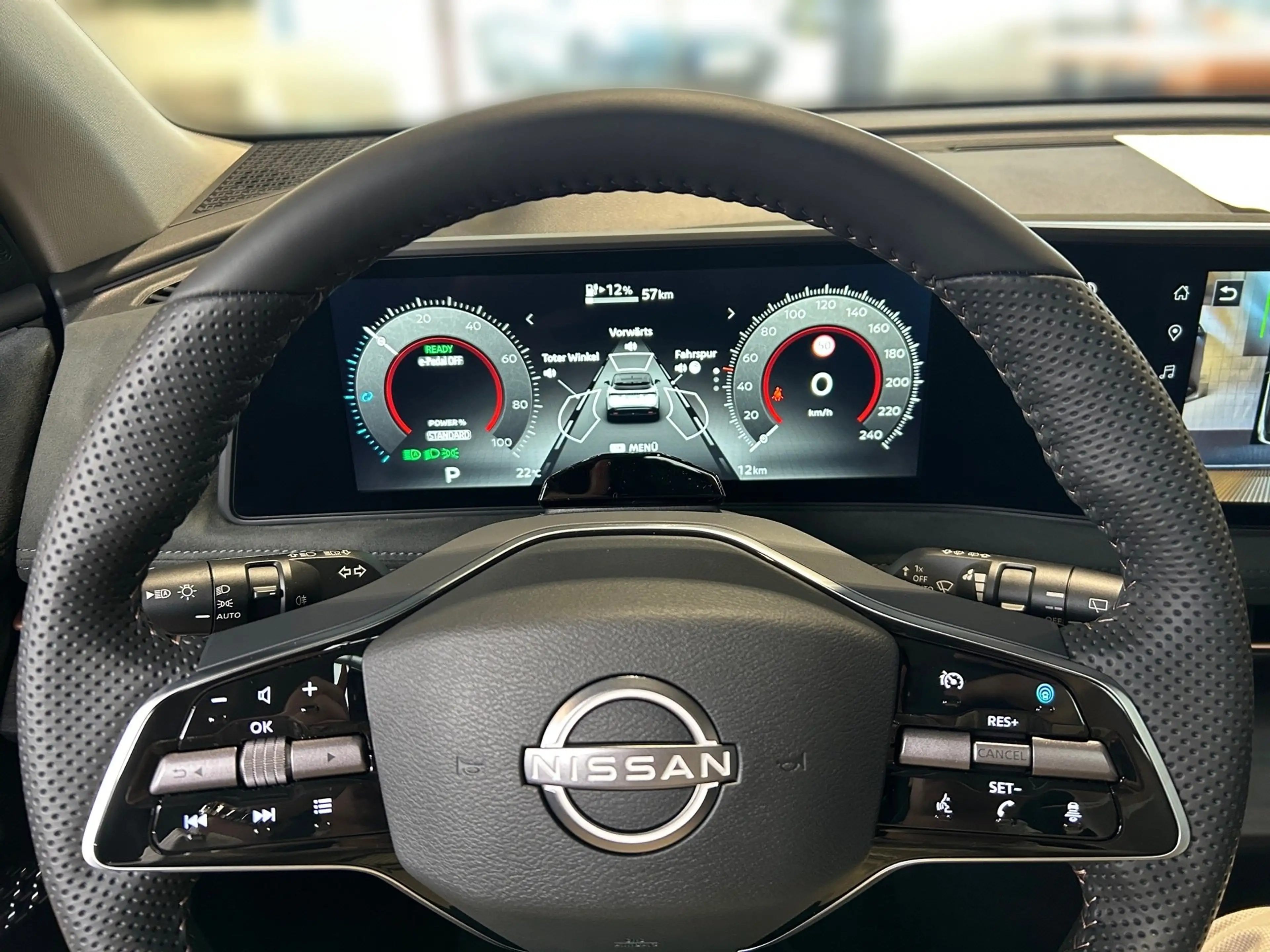 Nissan Ariya (MY26) 87 kWh ACC+AUT+LED+Navi+Pano+SD+LM — photo 10