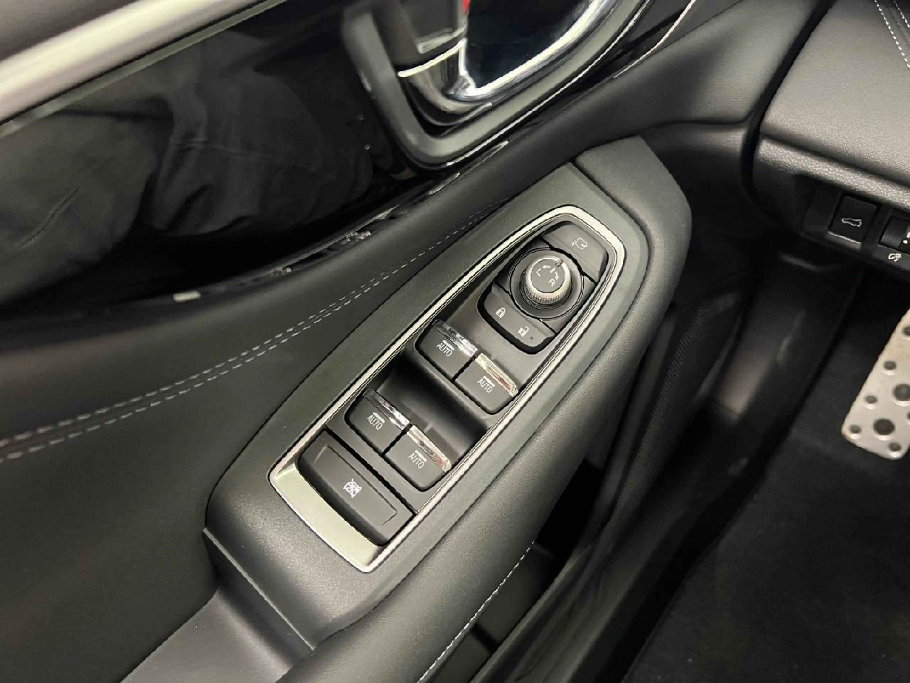Subaru OUTBACK Platinum — photo 12