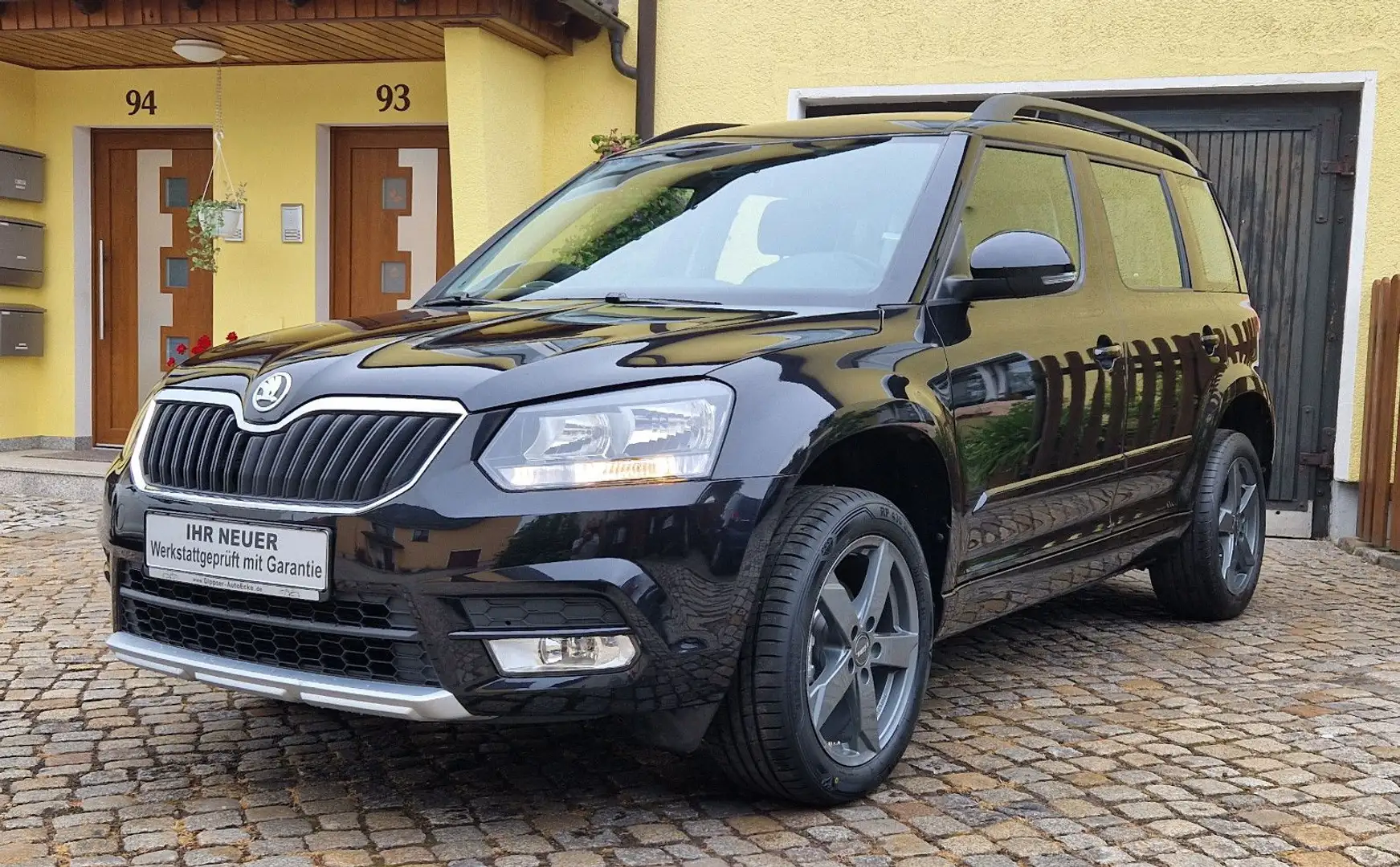 Skoda Yeti "Ambition"_Climatr_8 fach Alu_AHZV abnehm.. Noir - 1