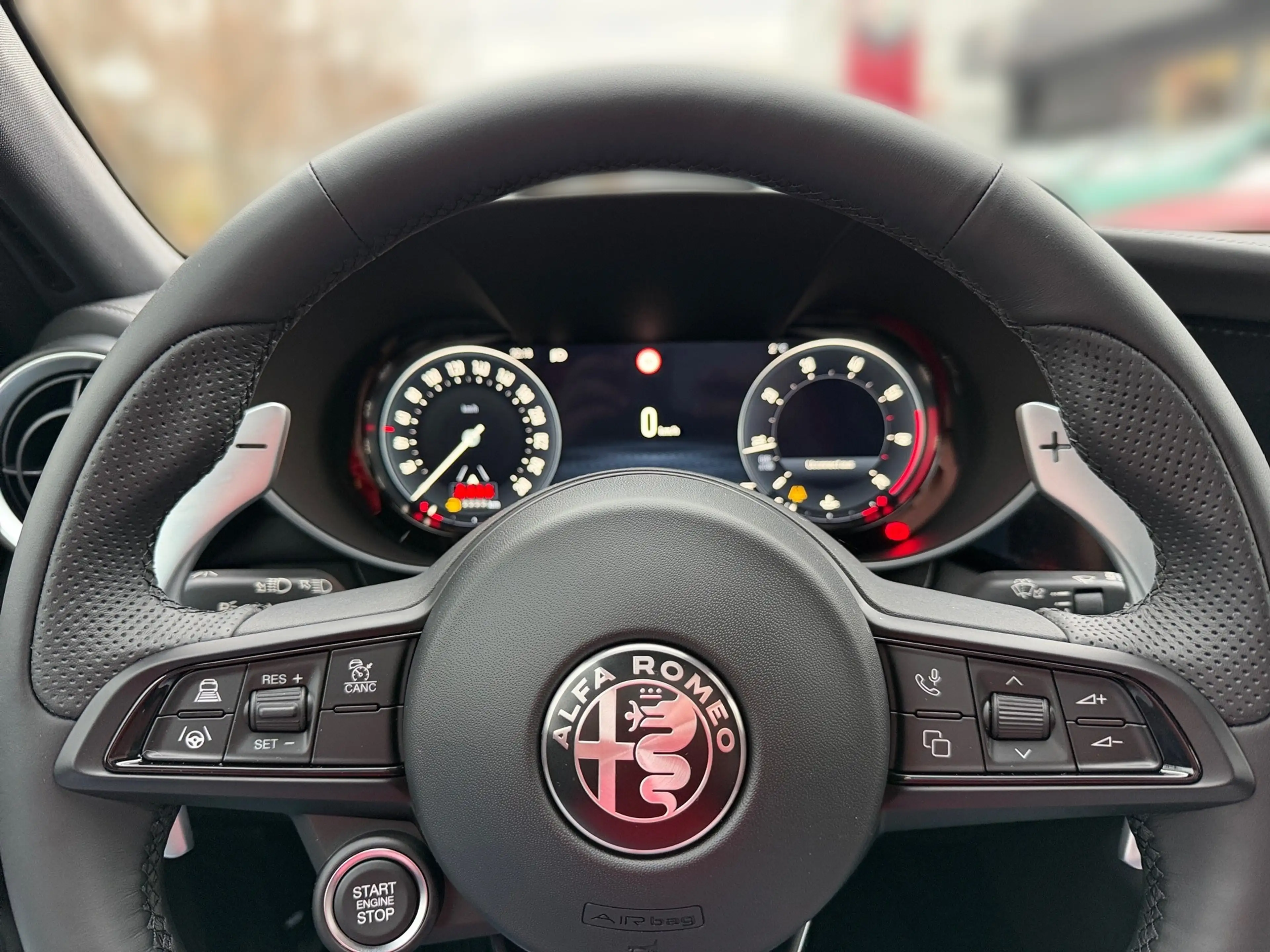 Alfa Romeo Giulia Veloce Q4|Technologie-Paket|Premium-Paket — photo 23