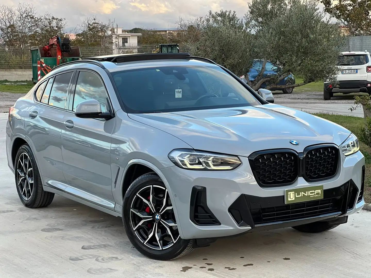 BMW X4 Xdrive20d mhev 2.0 190cv Msport IVA ESPOSTA Grigio - 1