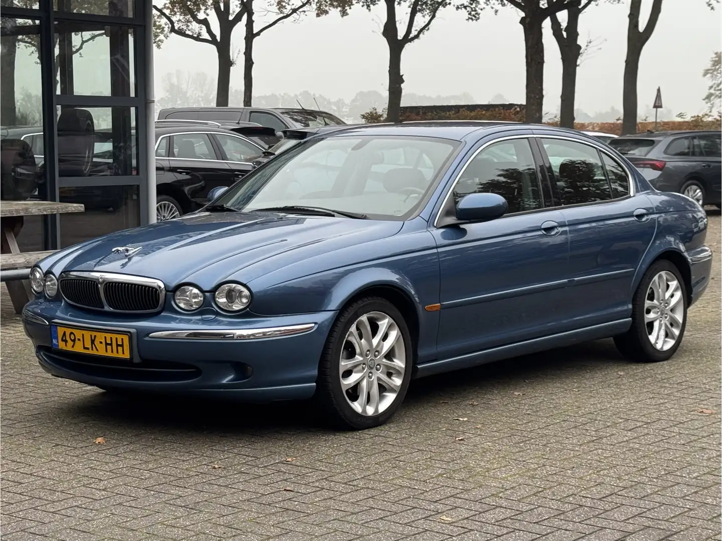 Jaguar X-Type 2.5 V6 Executive LEES TEKST! Clima/Cruise/Trekhaak Blau - 2