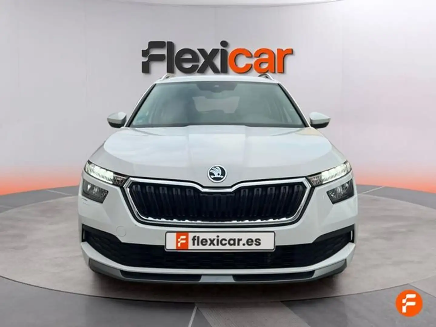 Skoda Kamiq 1.0 TSI Selection 70kW Blanco - 2