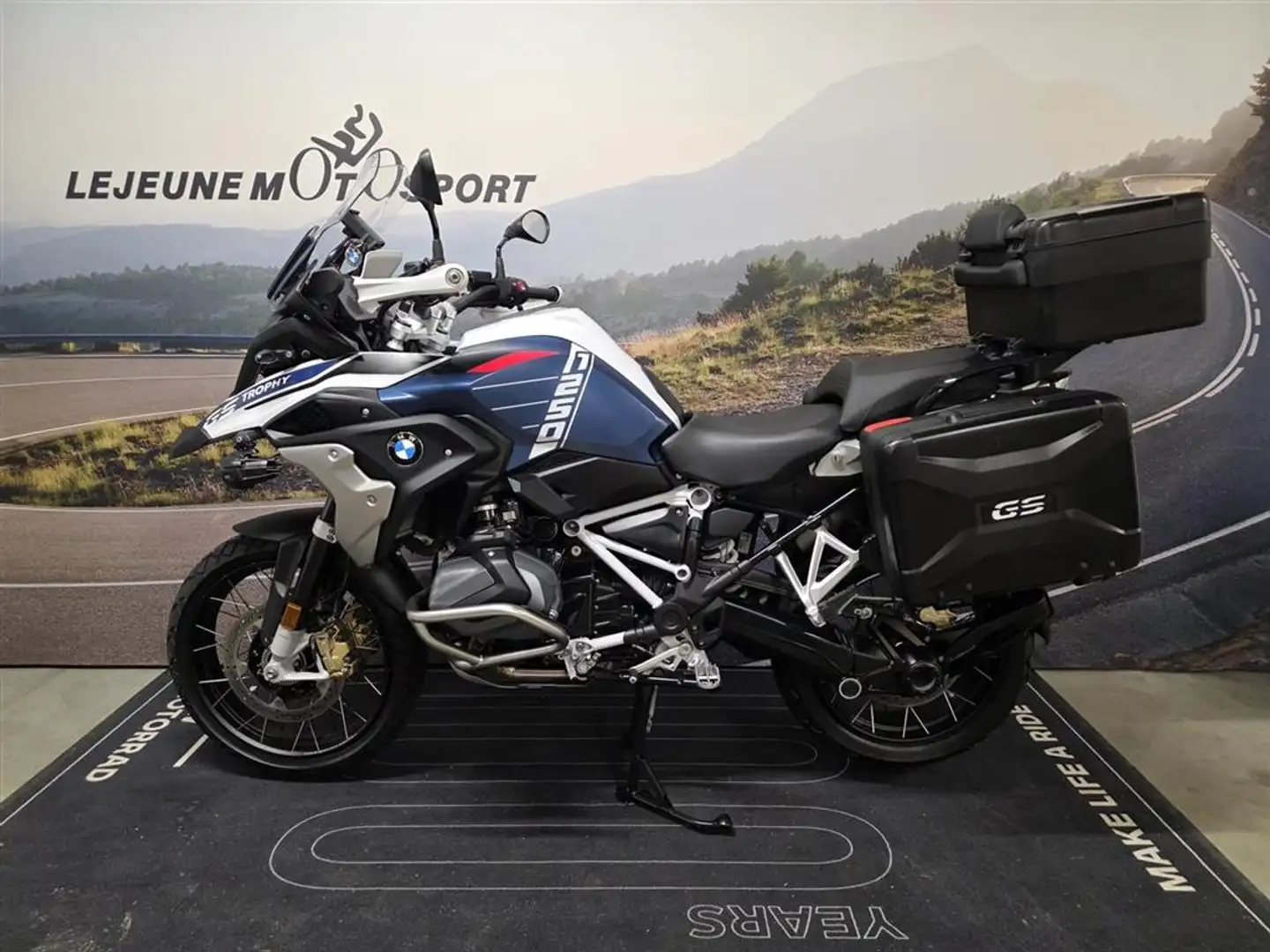 BMW R 1250 GS Garantie Premium -> 04/2028 Blau - 1