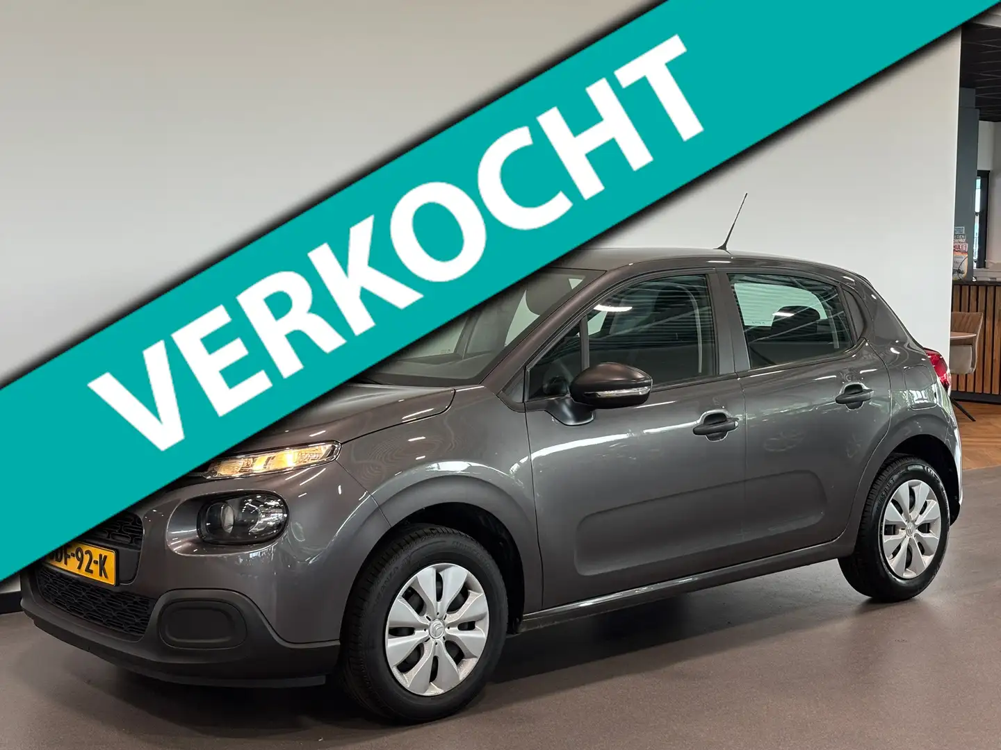 Citroen C3 1.2 PureTech Airco|Carplay|CruiseControl Grijs - 1