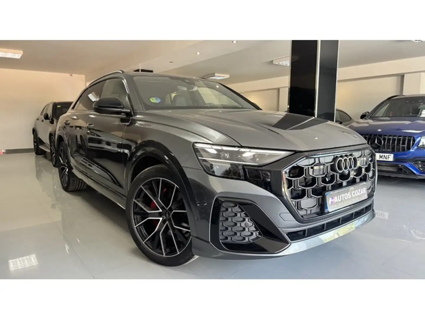 Audi Q8 50 TDI Black line quattro tiptronic Gris - 2