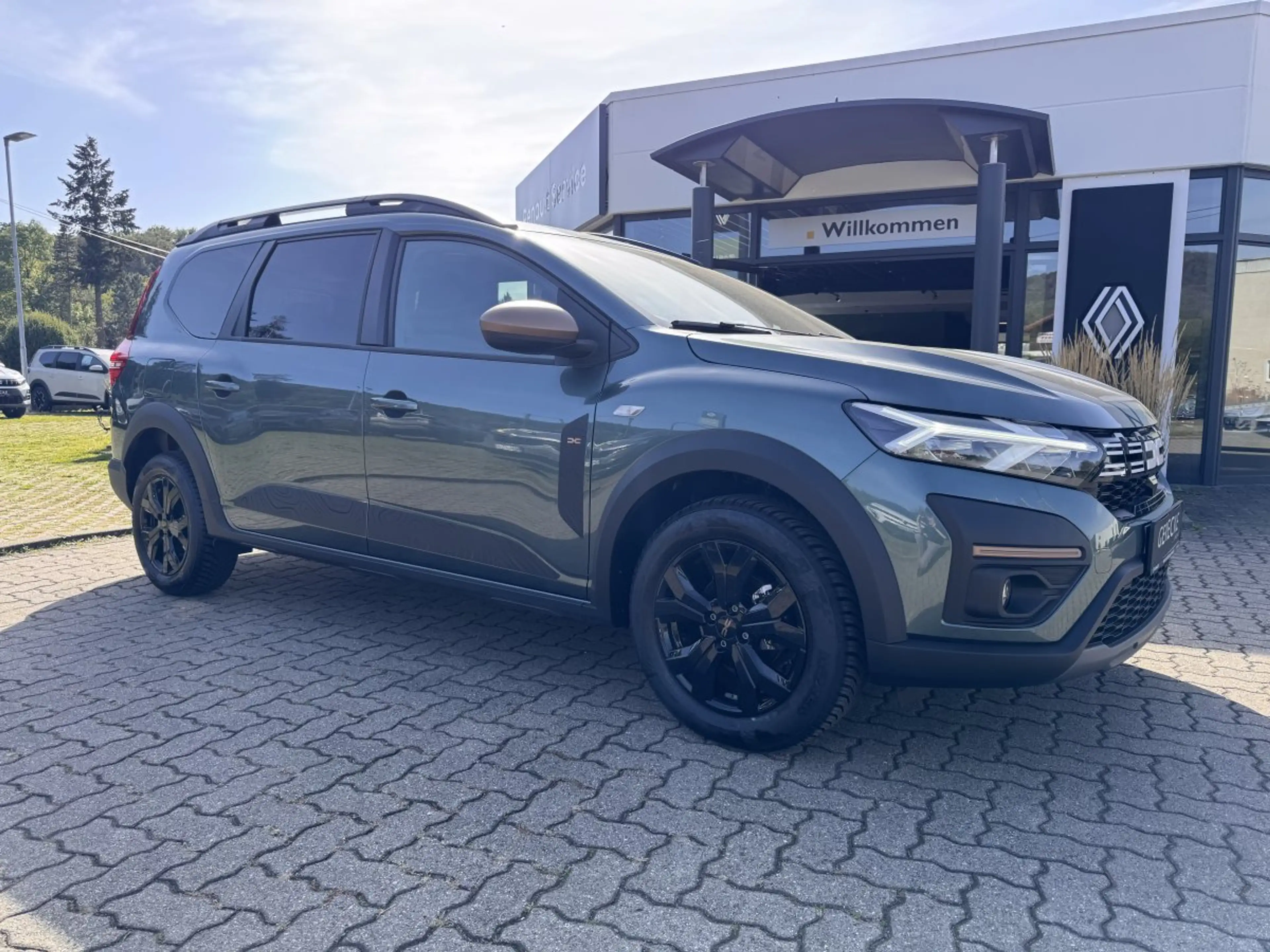 Dacia Jogger 1.0 TCe 110 EU6e Extreme — photo 2
