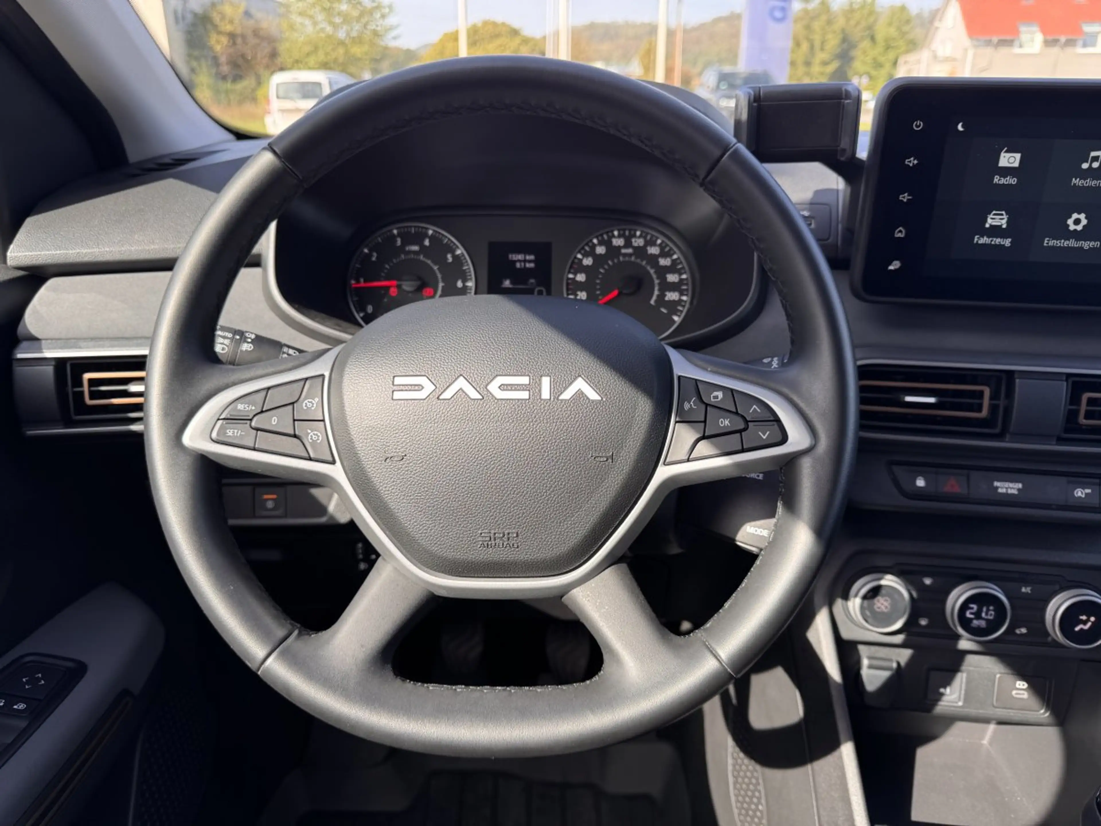 Dacia Jogger 1.0 TCe 110 EU6e Extreme — photo 15