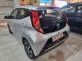 Toyota Aygo 70 x-play Gris - thumbnail 4