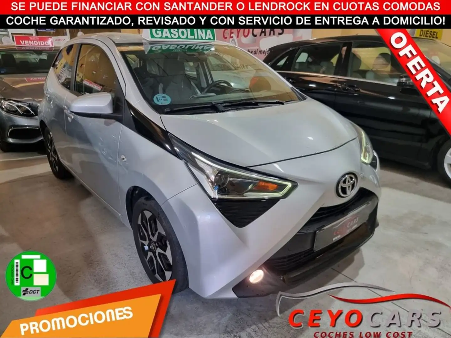 Toyota Aygo 70 x-play Gris - 1
