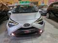 Toyota Aygo 70 x-play Gris - thumbnail 2