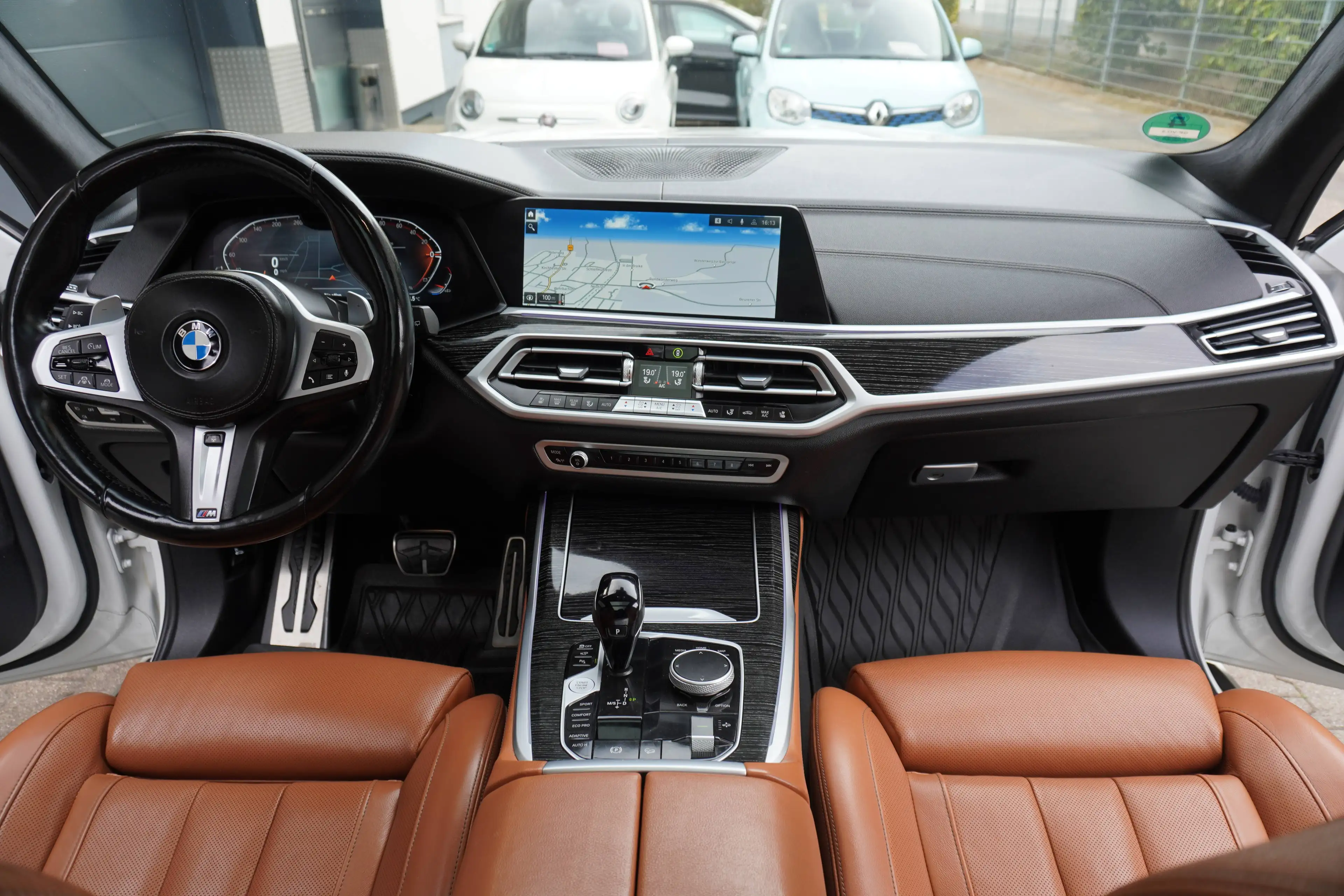 BMW X7 xDrive 40 d M Sport LEDER+NAVI+KAMERA+PANORAMA+AHK+6Sitze — photo 14