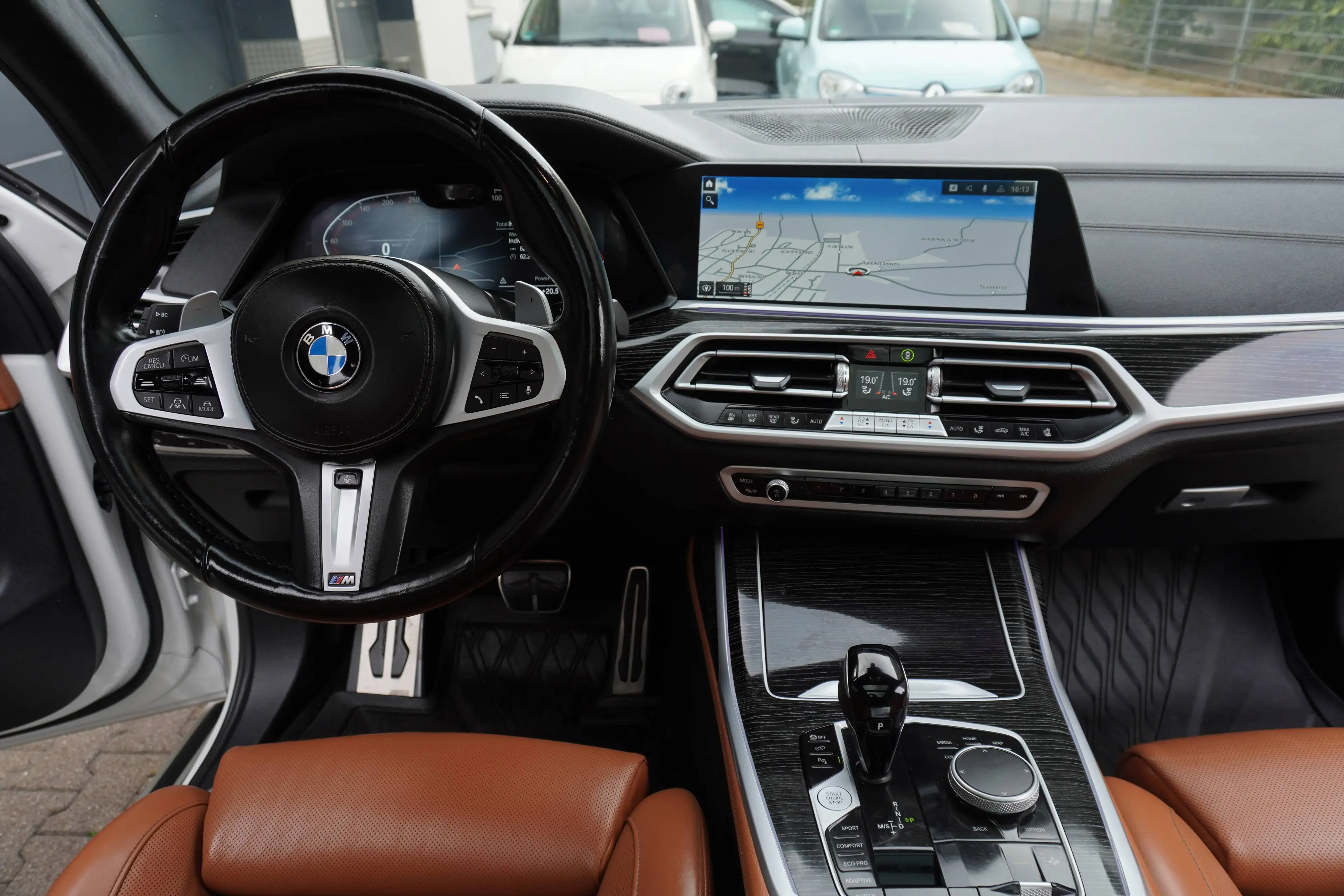 BMW X7 xDrive 40 d M Sport LEDER+NAVI+KAMERA+PANORAMA+AHK+6Sitze — photo 15
