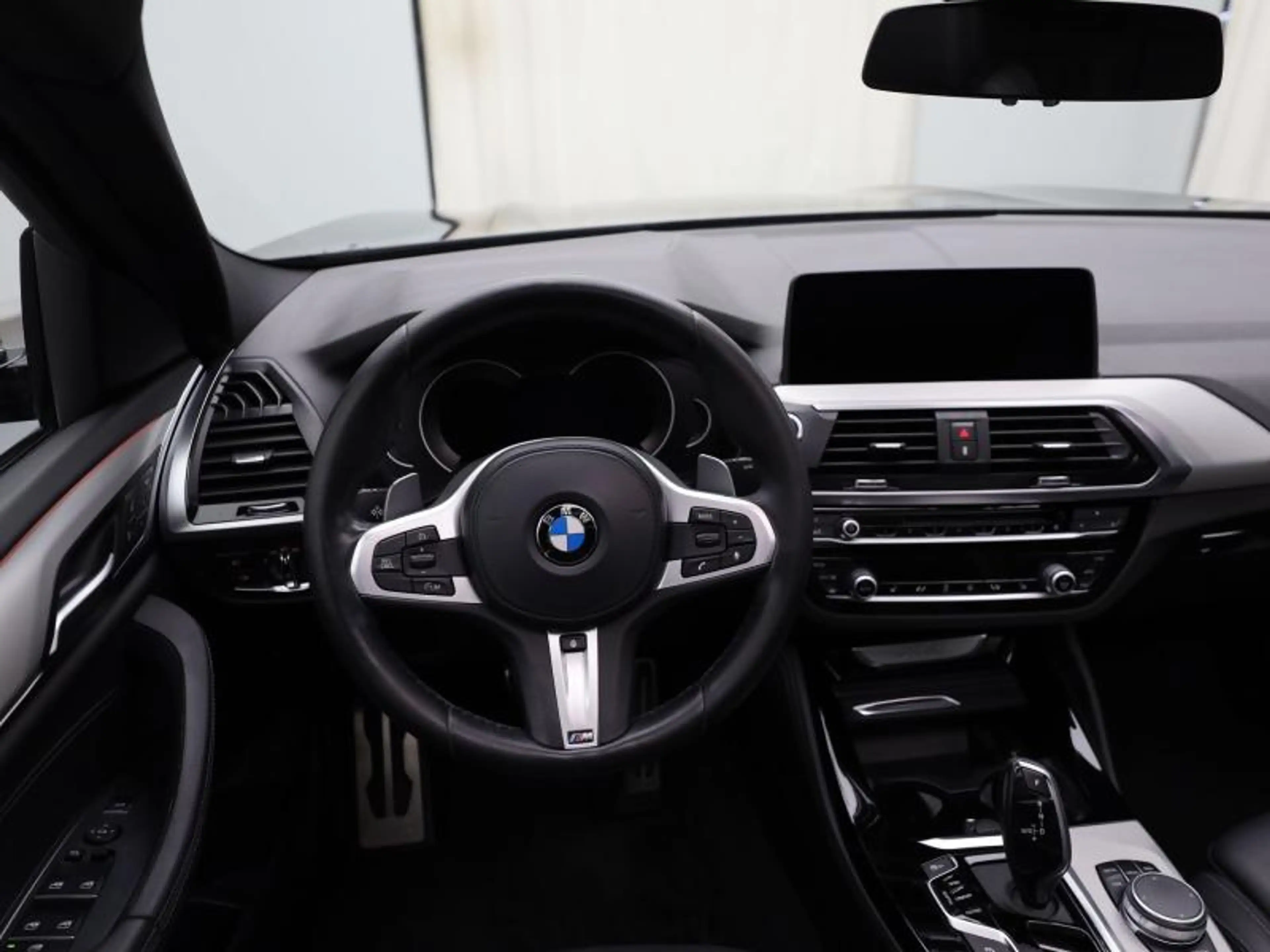 BMW X4 M SPORT - PANO-DAK - LEDER — photo 9