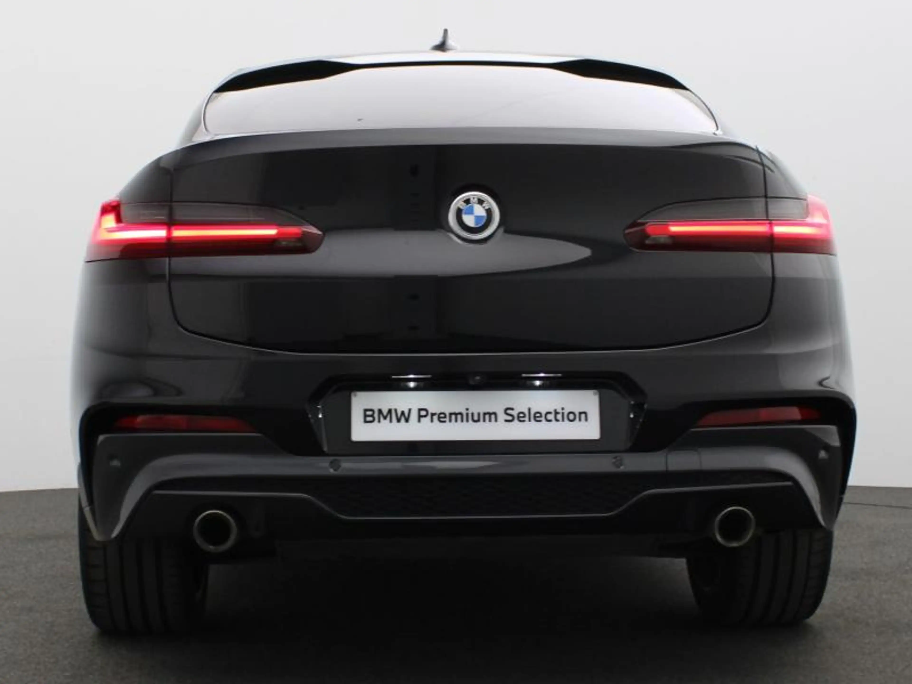 BMW X4 M SPORT - PANO-DAK - LEDER — photo 4
