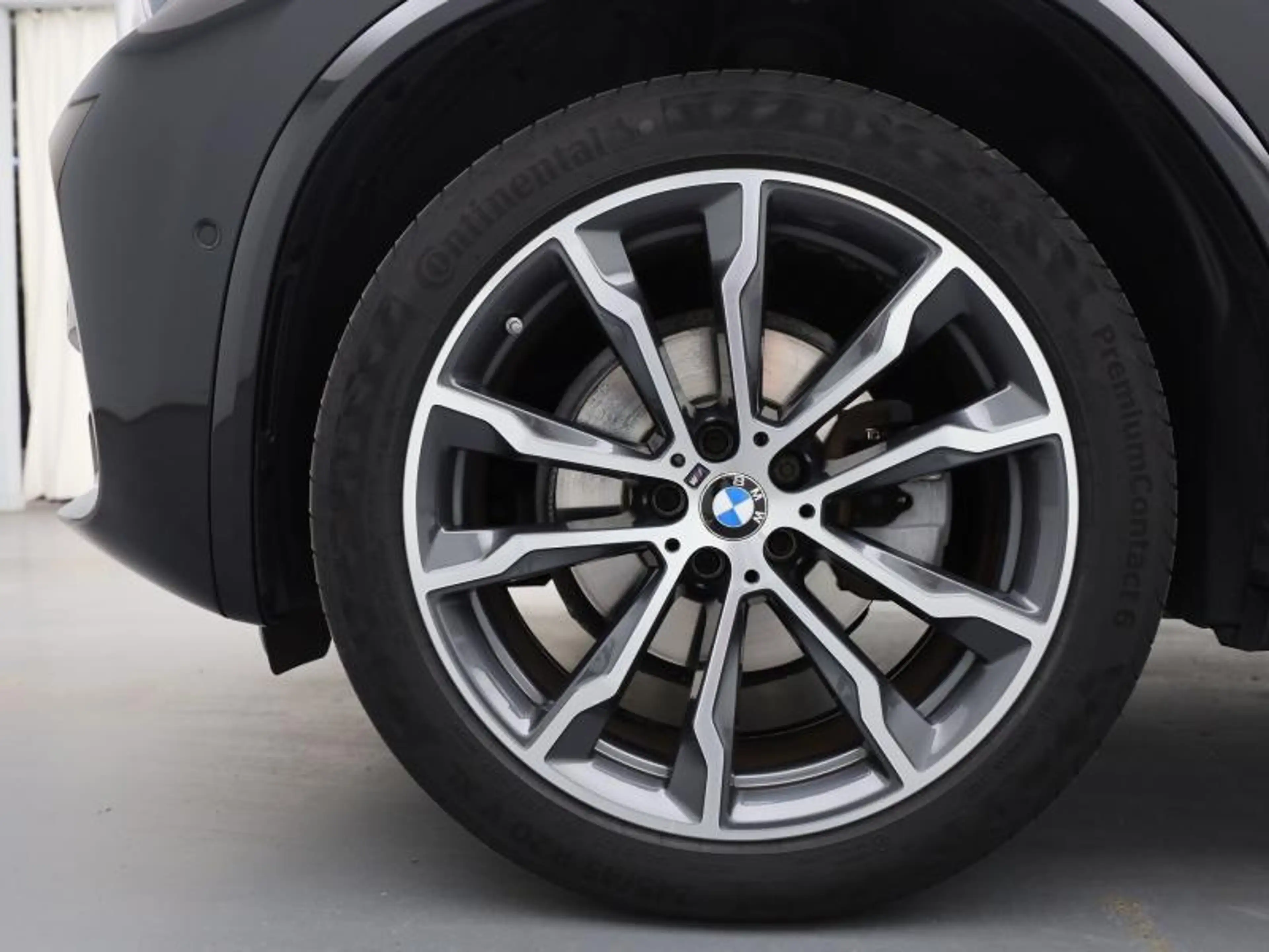 BMW X4 M SPORT - PANO-DAK - LEDER — photo 8