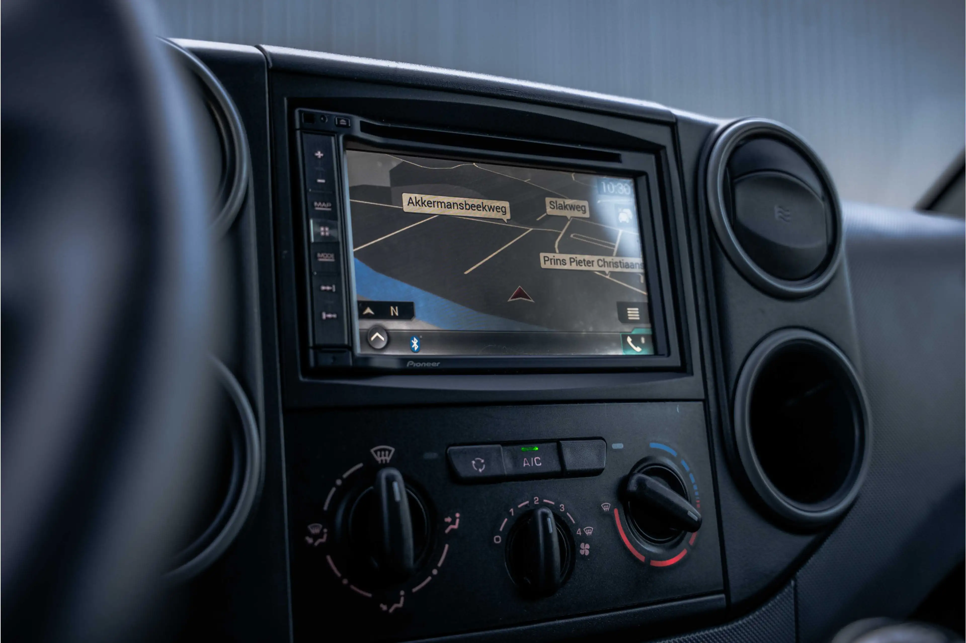 Peugeot Partner | Camera | Navi | Airco | Trekhaak — photo 19