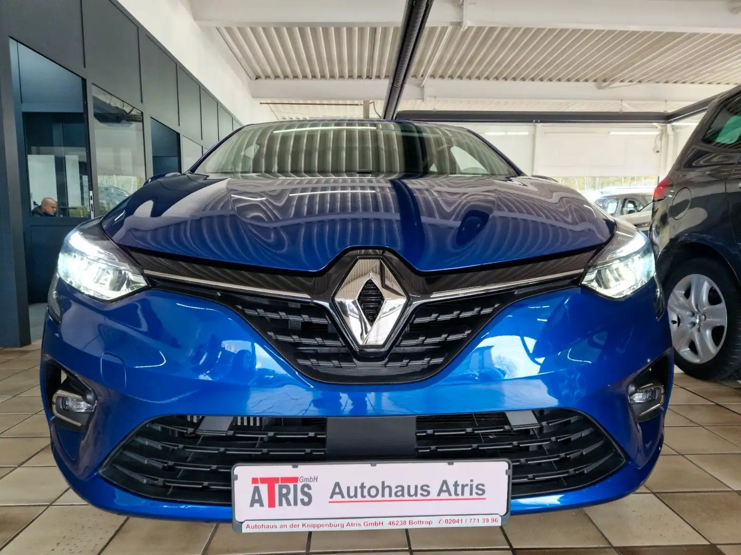 Renault Clio V Business Edition Navi Blau - 1