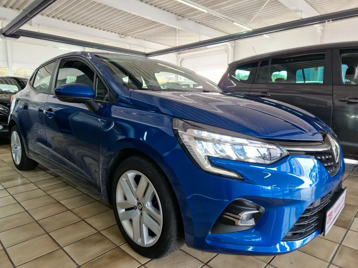 Renault Clio V Business Edition Navi Blau - 2
