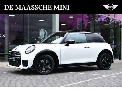 MINI Cooper C Hatchback Automaat / JCW / Pakket M / 17" John Coo
