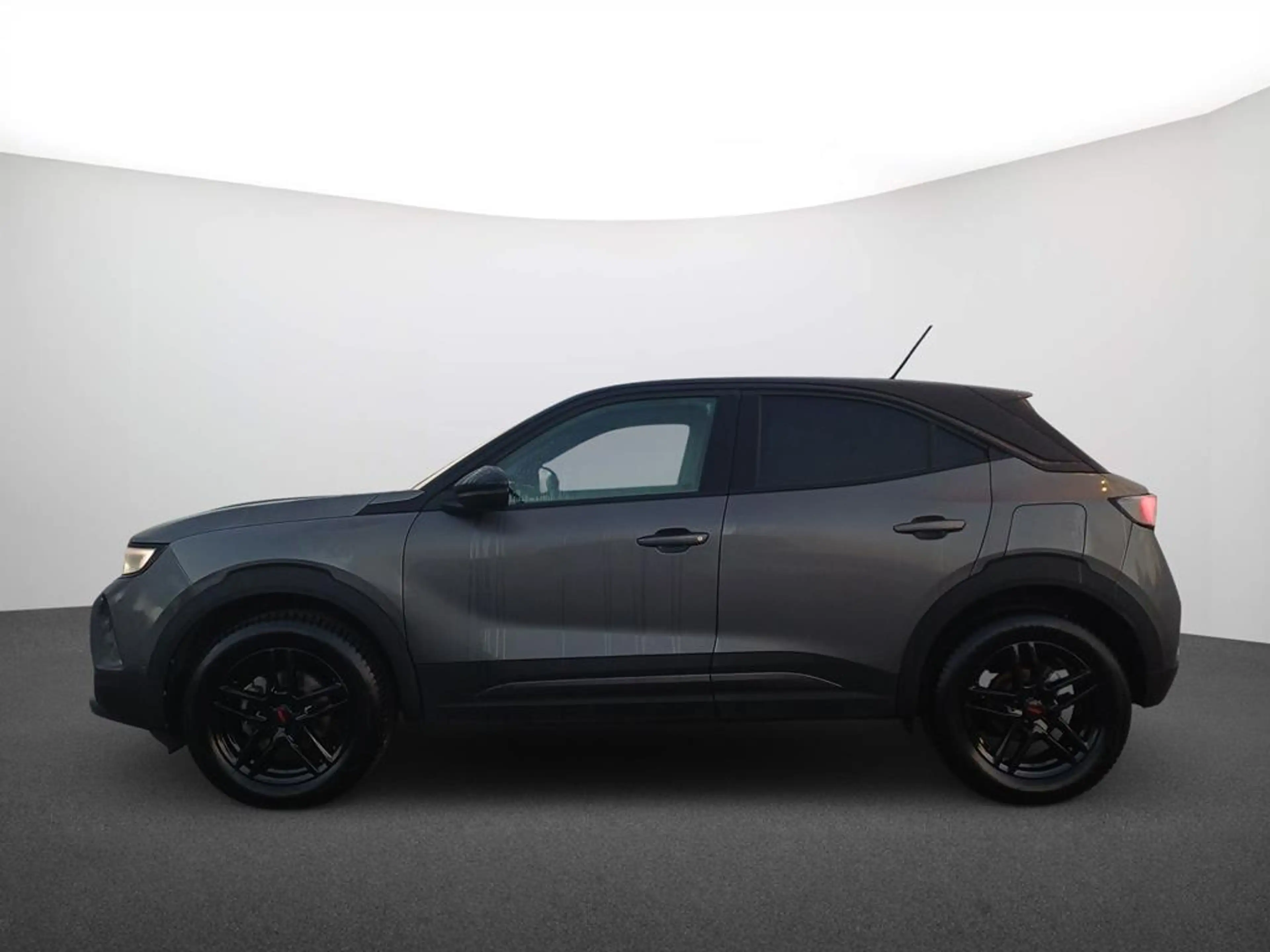 Opel Mokka Black — photo 4