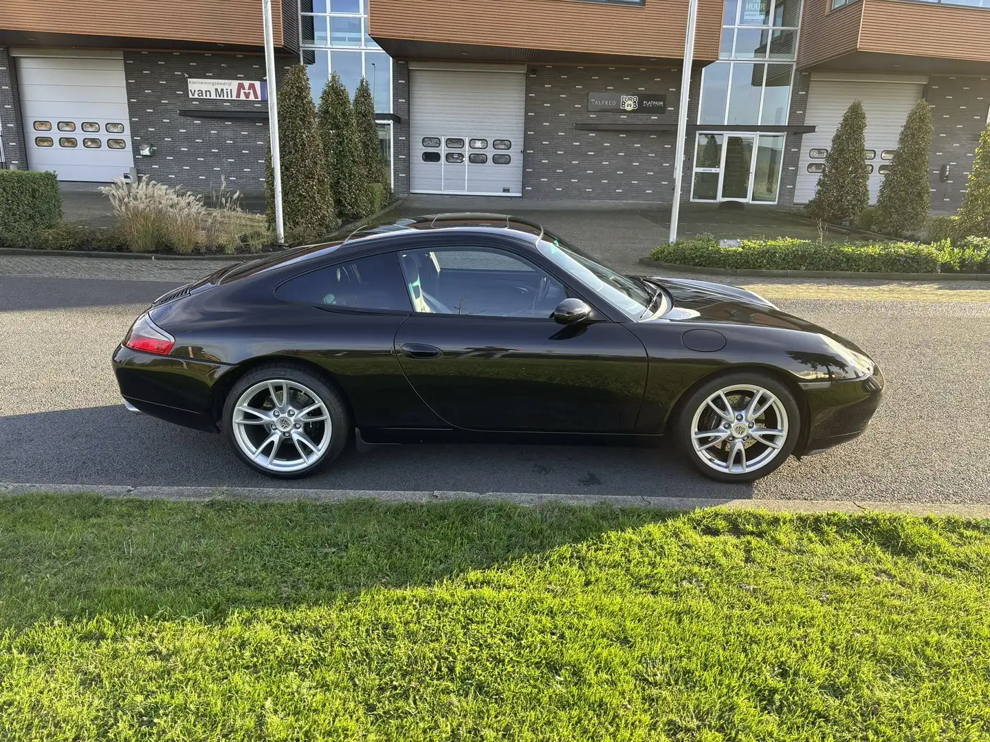 Porsche 996 Carrera GT 3.4 Coupé Zwart - 1