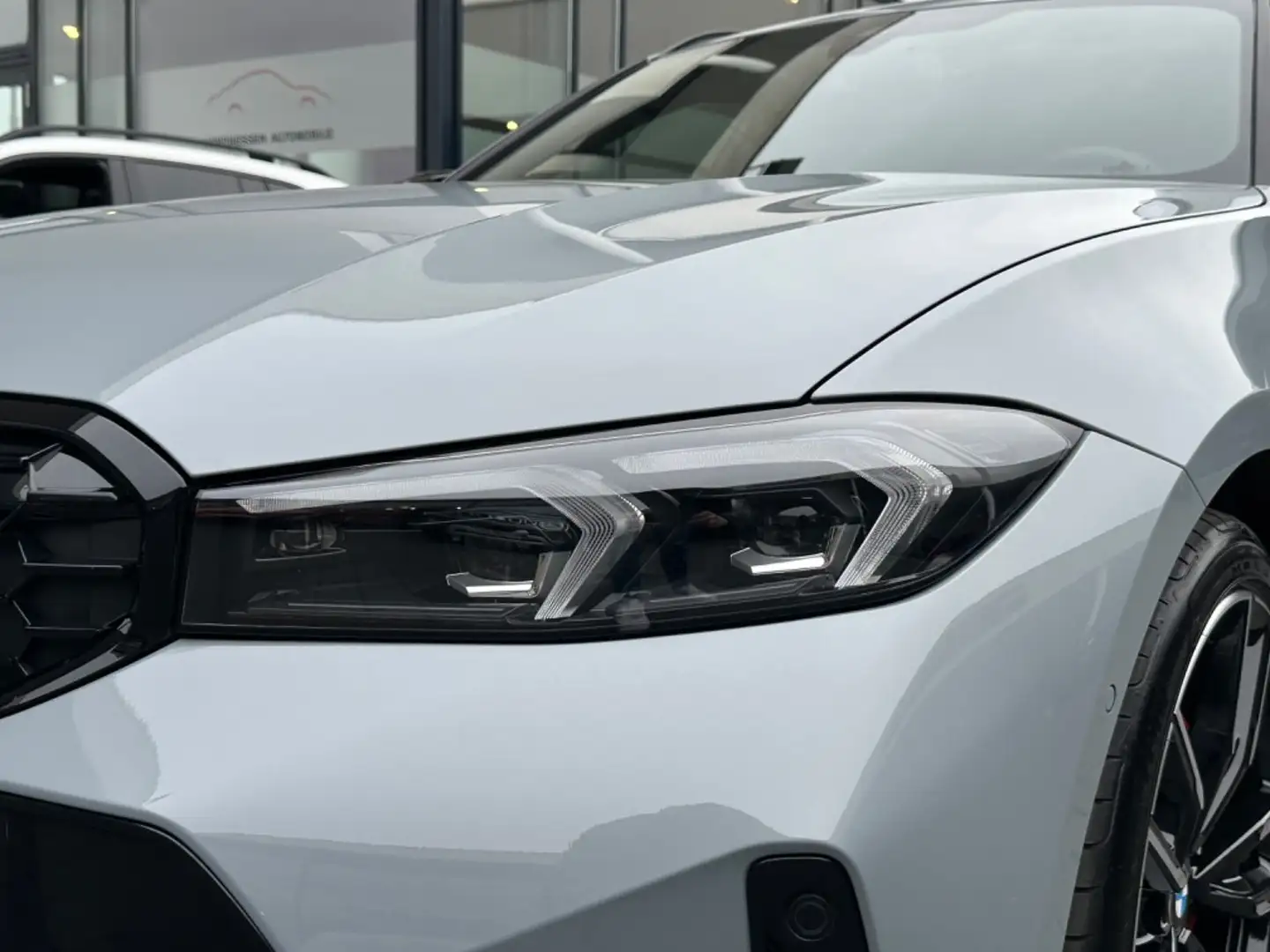 BMW M340 d xDrive Touring M Sport Pro | Panorama Gri - 2