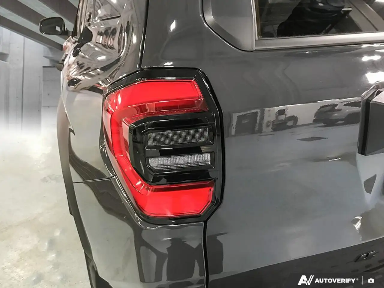 Toyota 4-Runner снимка Toyota 4-Runner