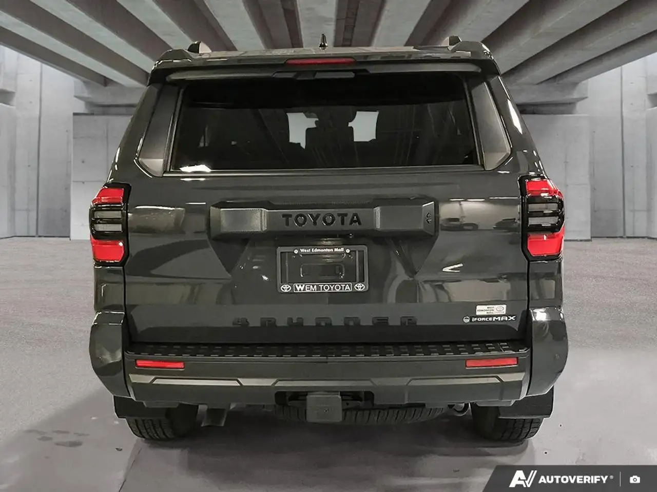Toyota 4-Runner снимка Toyota 4-Runner