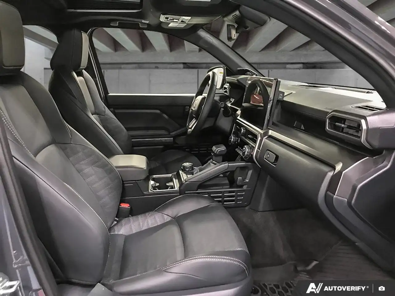 Toyota 4-Runner снимка Toyota 4-Runner