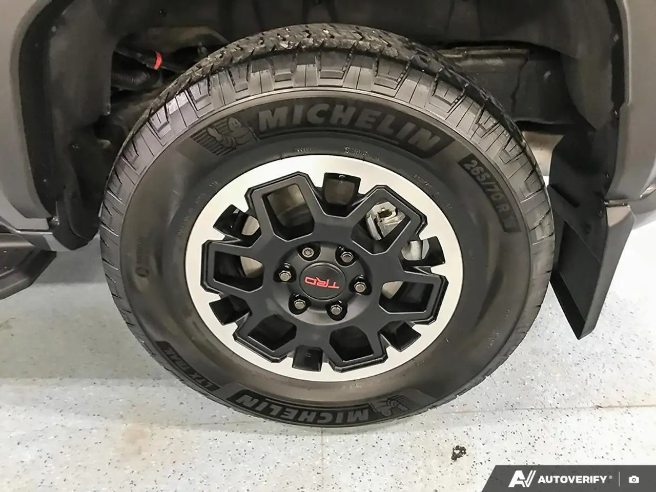 Toyota 4-Runner снимка Toyota 4-Runner