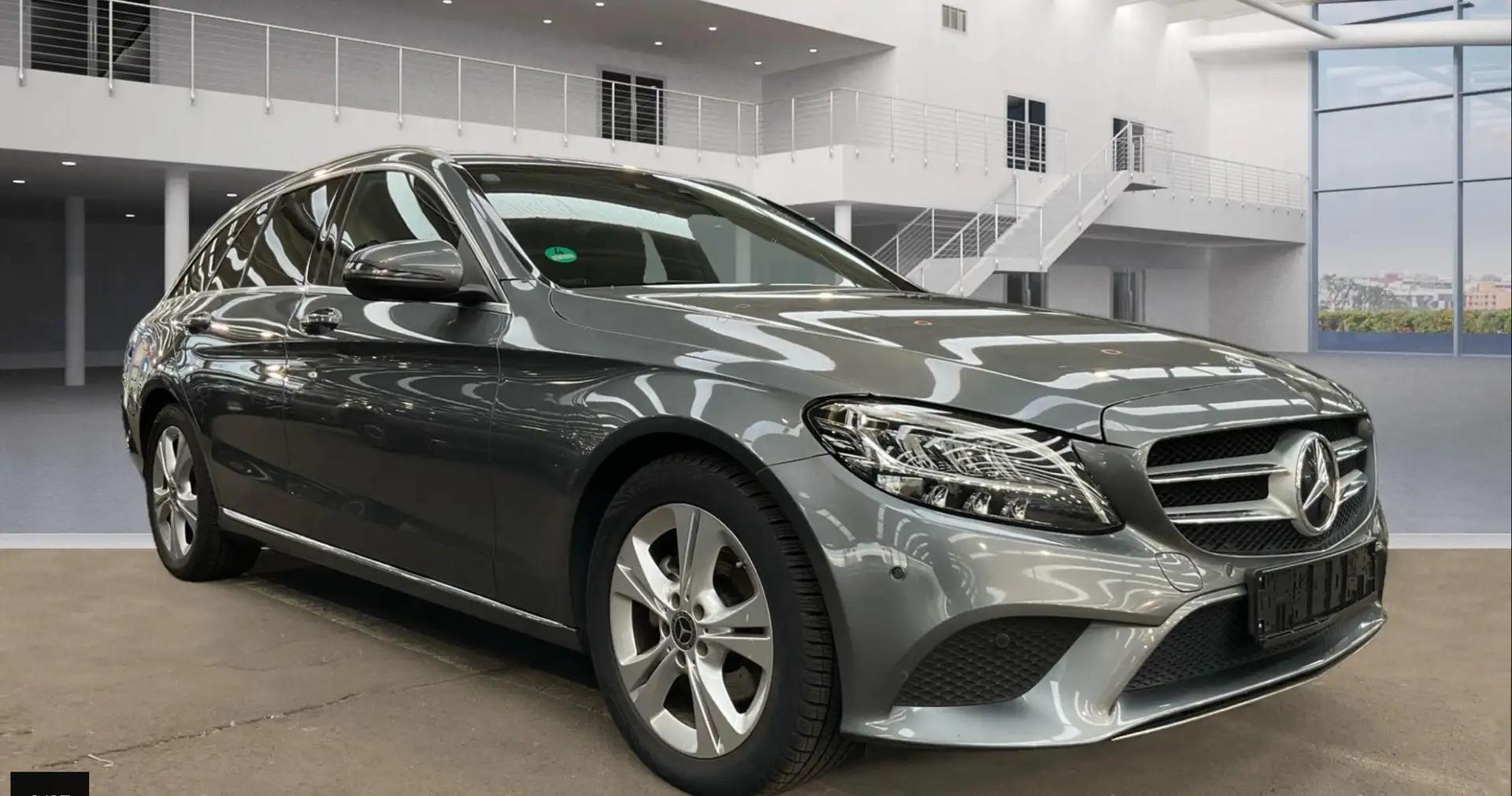 Mercedes-Benz C 200 d T AVANTG. 9G/LED/RFK/E-KLAPPE/SHZ/TEMP/NAVI+DAB Grau - 2