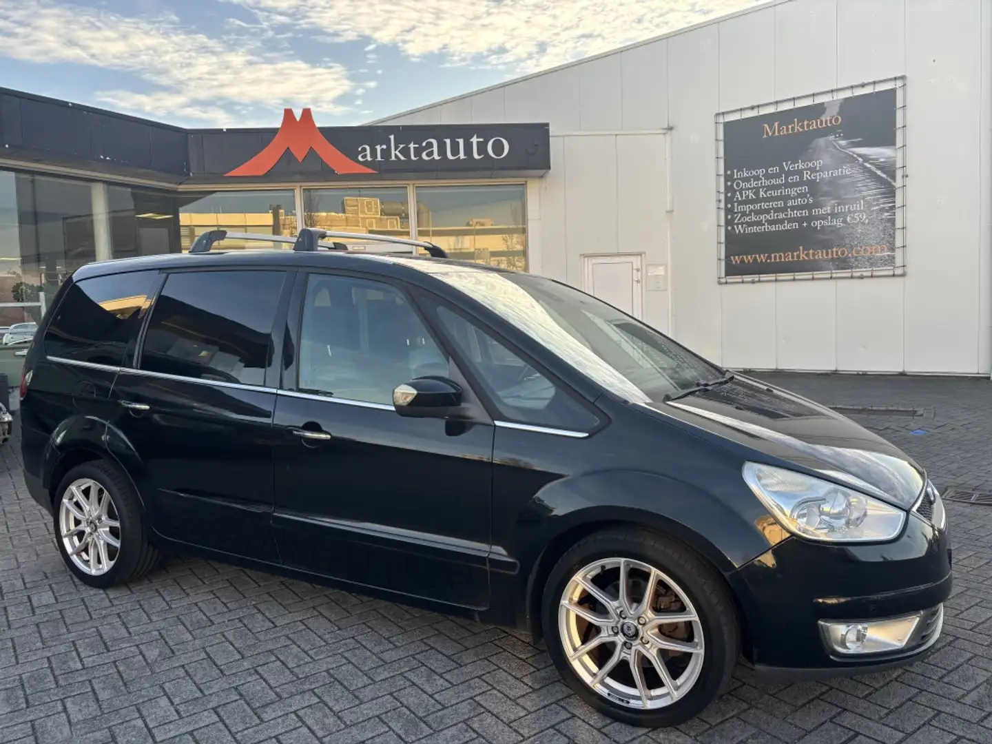 Ford Galaxy 2.3-16V Ghia Limited 7persoons Panorama Trekhaak N Noir - 1