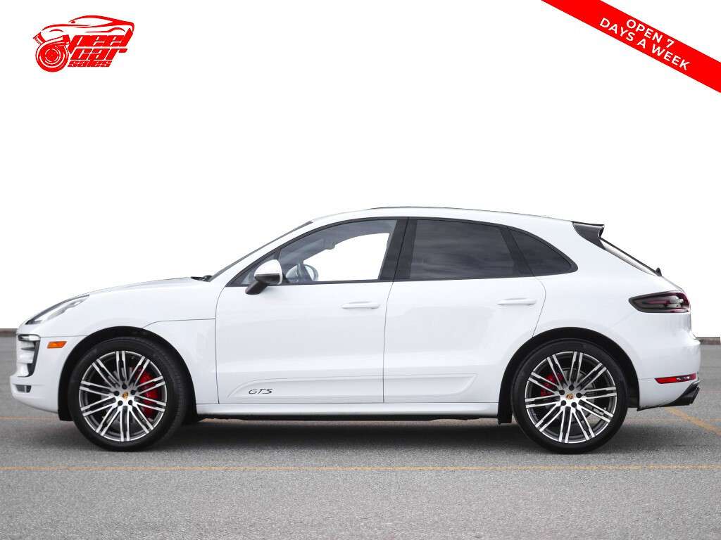 2017 Porsche Macan GTS Panoramic roof BSM thumb 7