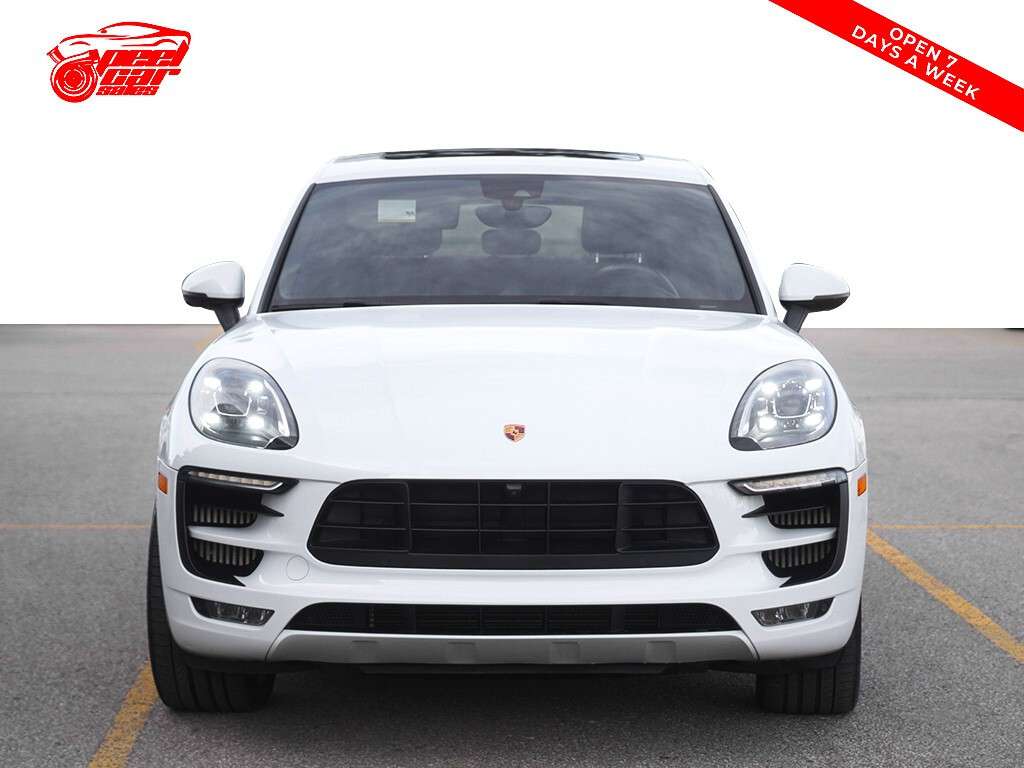 2017 Porsche Macan GTS Panoramic roof BSM alt 2