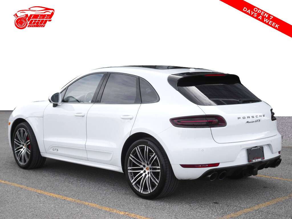 2017 Porsche Macan GTS Panoramic roof BSM alt 5