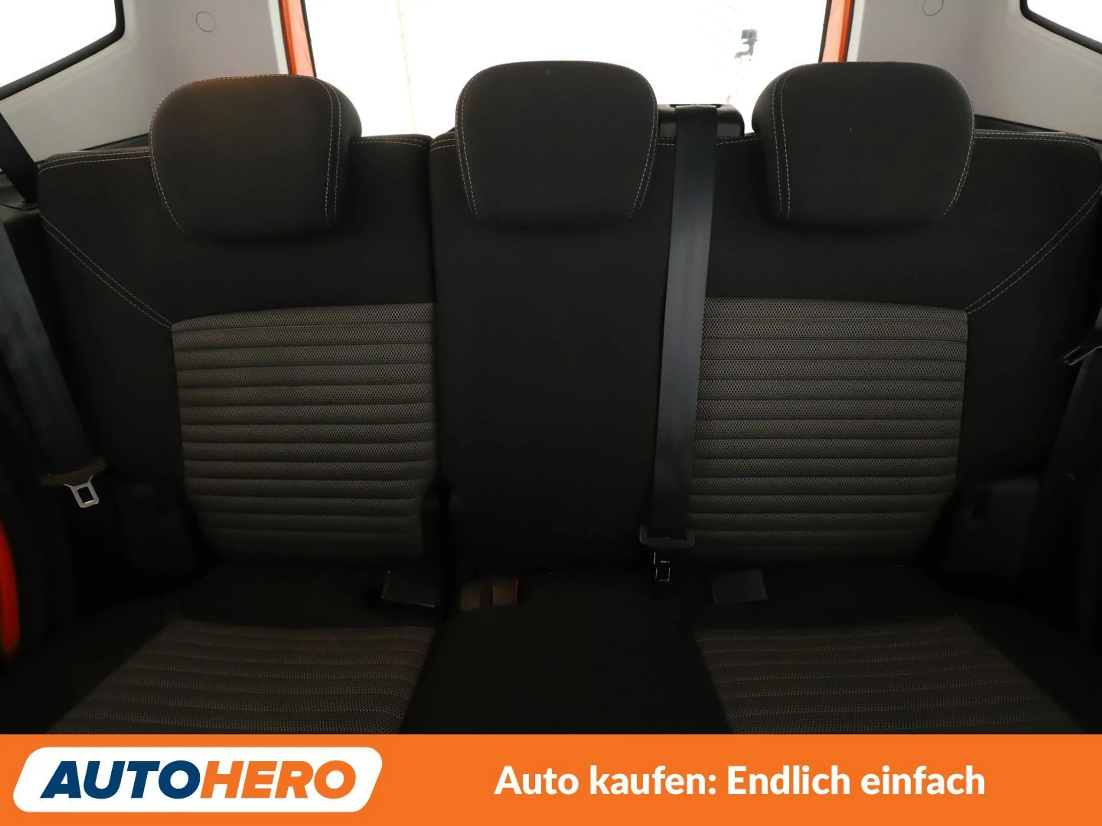 Fiat Qubo 1.3 M-Jet Trekking *NAV*TEMPO*PDC*SHZ*ALU*KLIMA* — photo 15