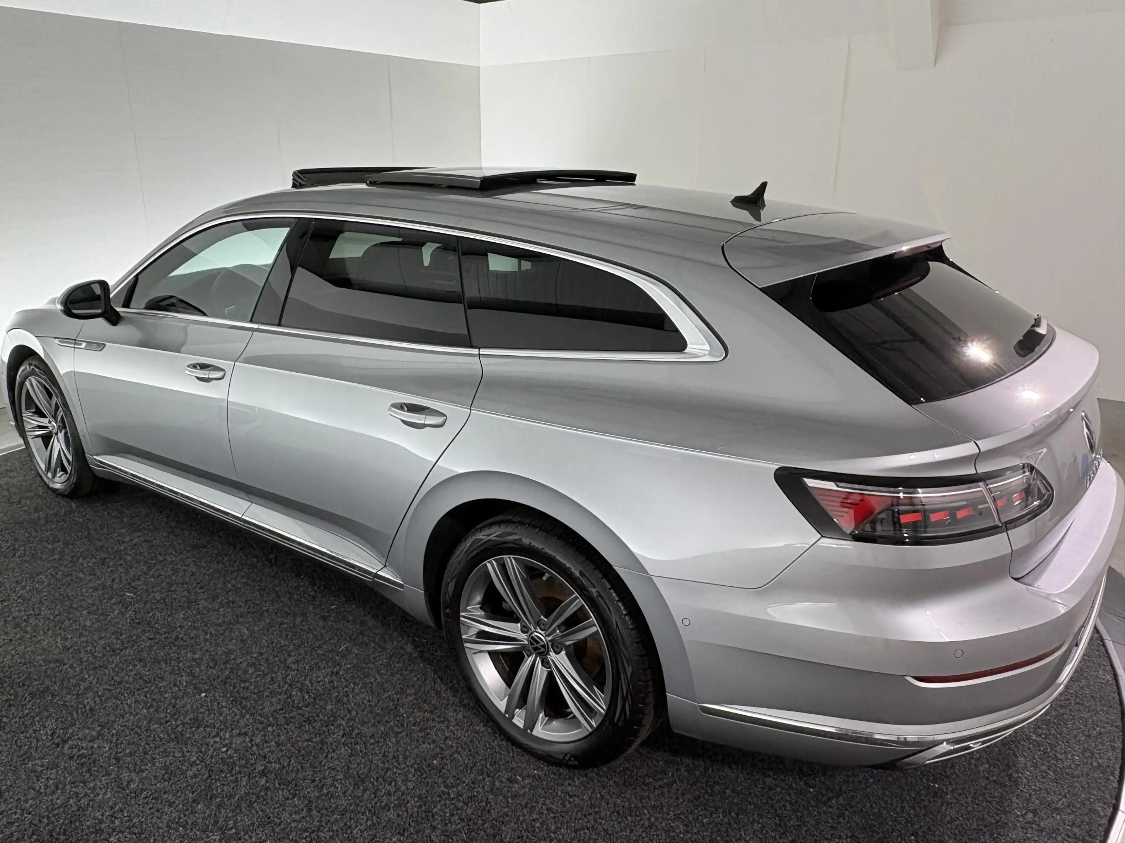 Volkswagen Arteon Shooting Brake 1.4 TSI eHybrid R-Line Business+ | — photo 27