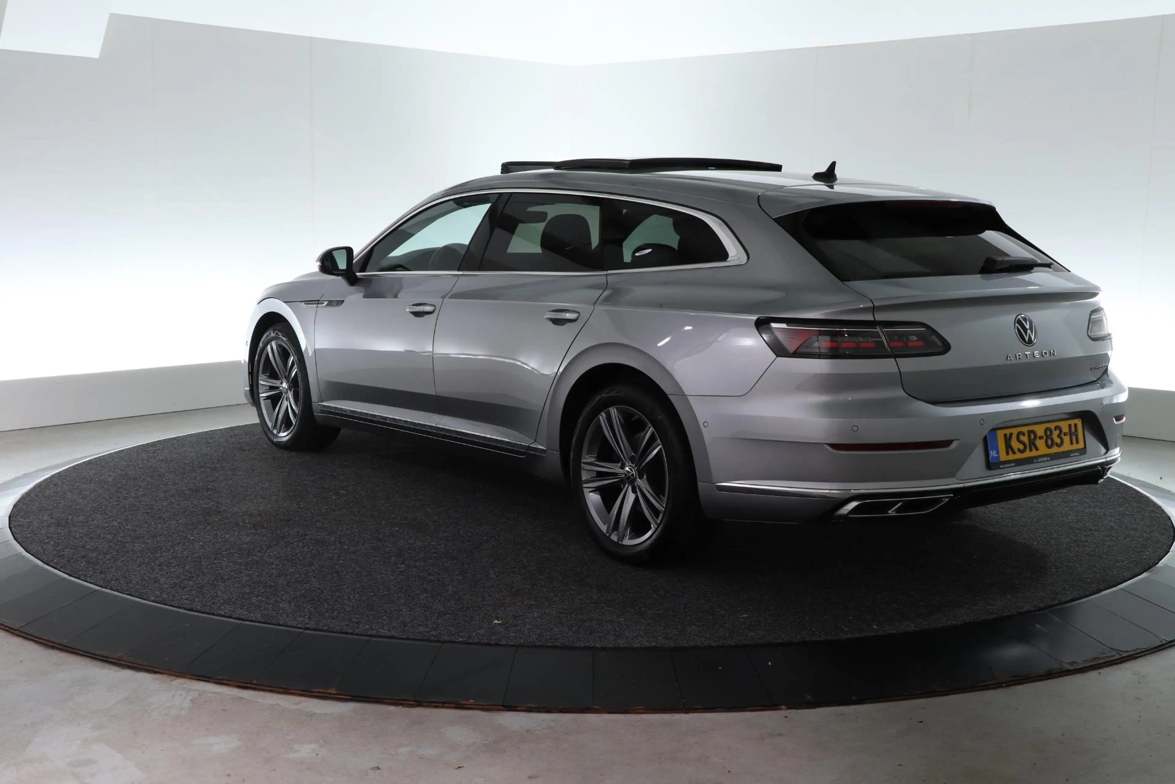 Volkswagen Arteon Shooting Brake 1.4 TSI eHybrid R-Line Business+ | — photo 14