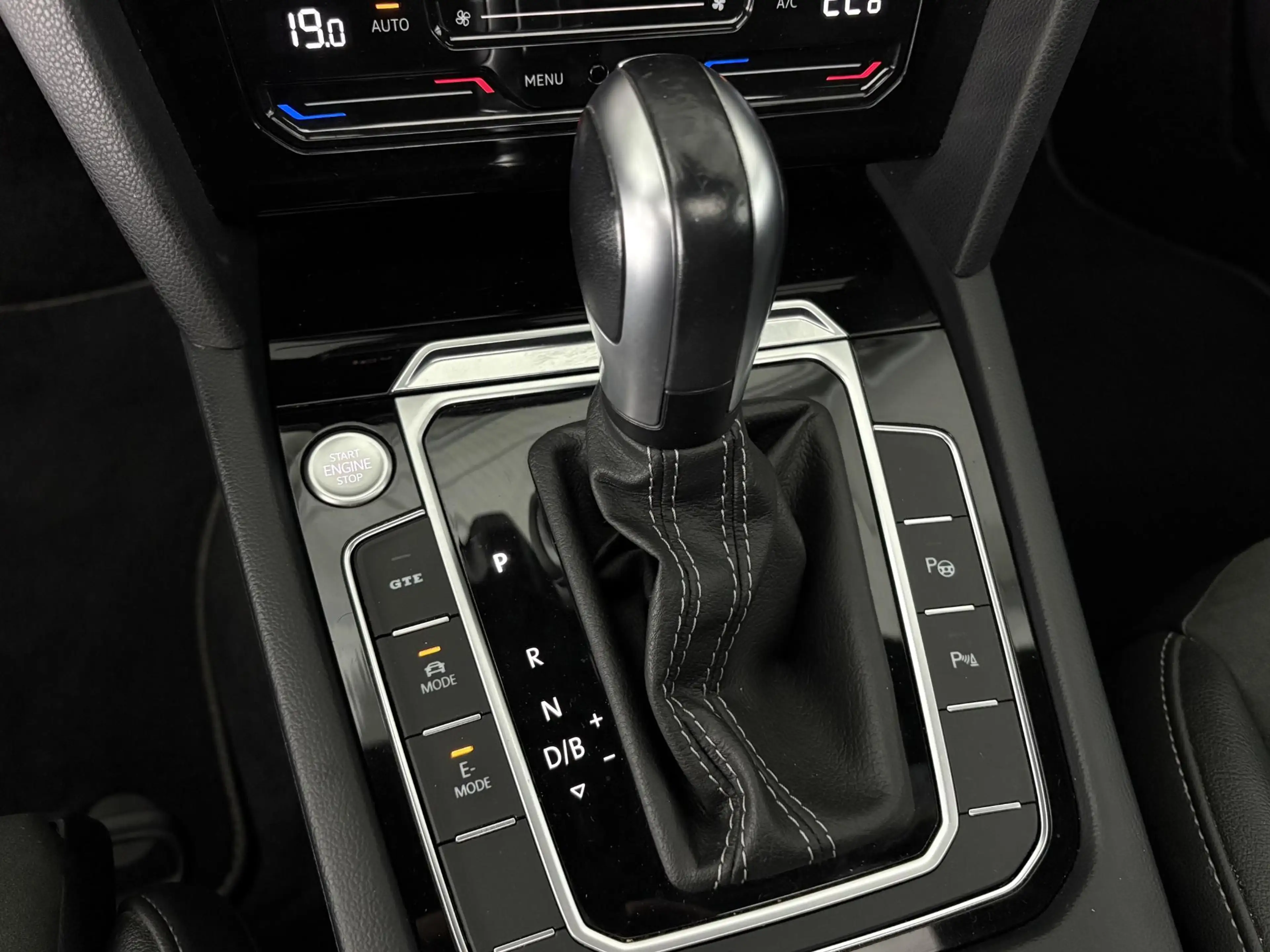 Volkswagen Arteon Shooting Brake 1.4 TSI eHybrid R-Line Business+ | — photo 12
