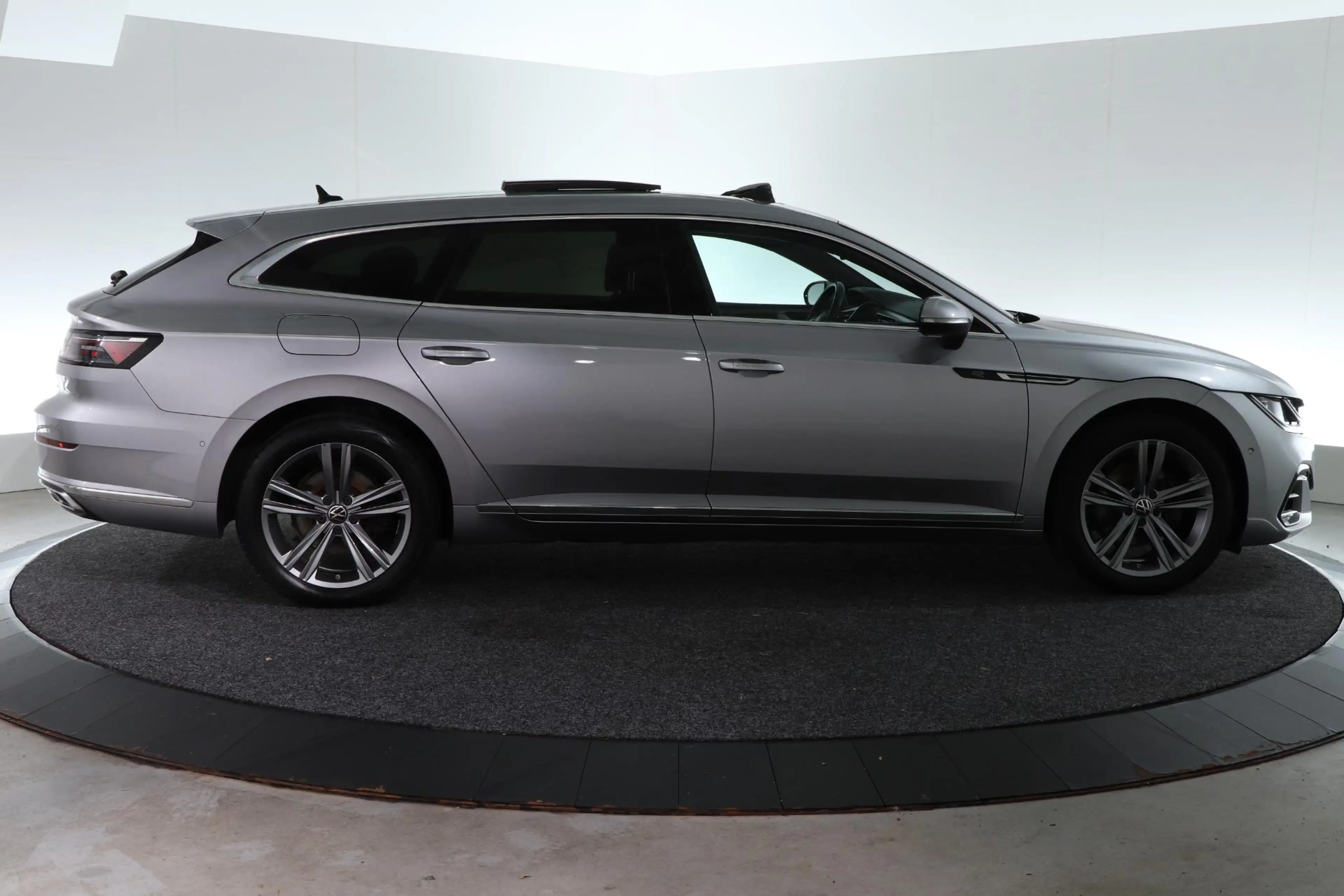 Volkswagen Arteon Shooting Brake 1.4 TSI eHybrid R-Line Business+ | — photo 7