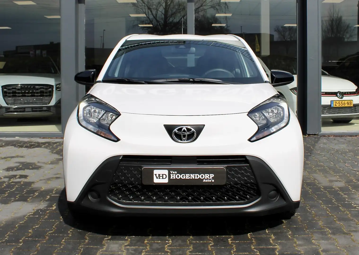 Toyota Aygo X 1.0 VVT-i MT CARPLAY CAMERA Wit - 2
