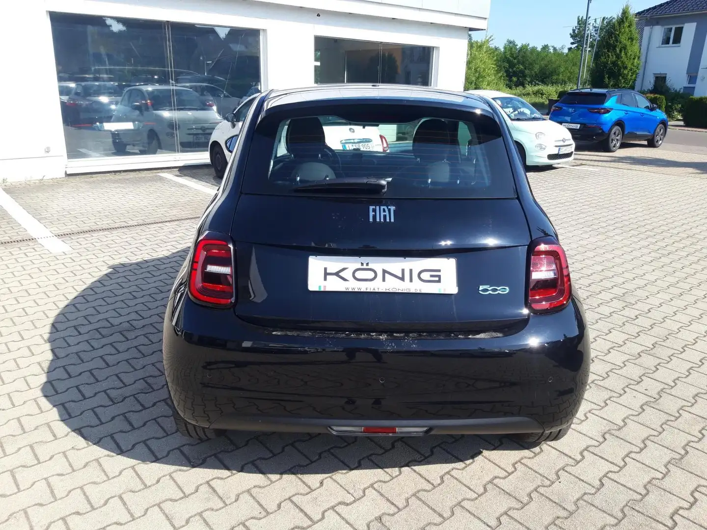 Fiat 500e Action 23,8kw Klima*PDC*190km Reichweite Schwarz - 2