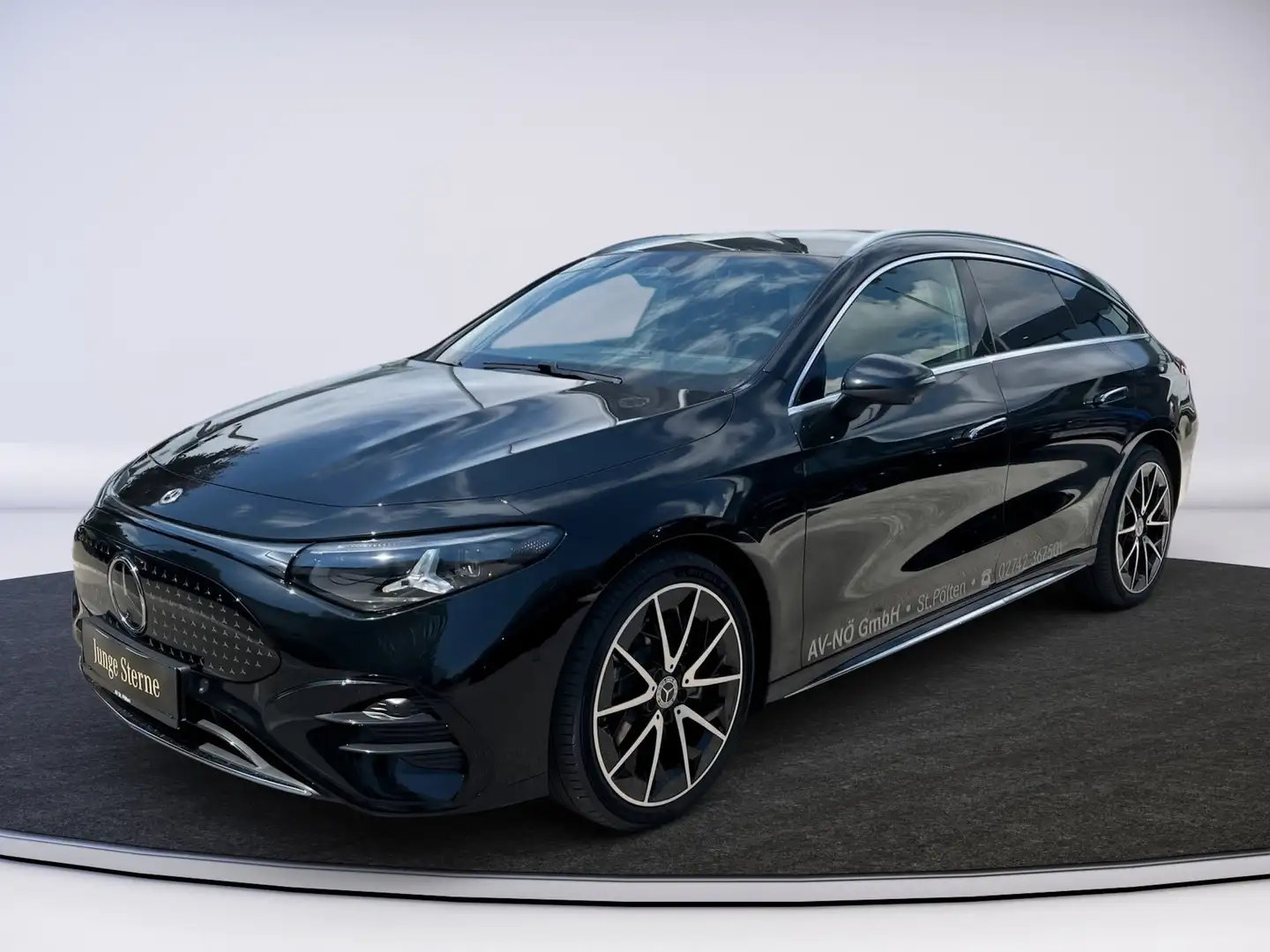Mercedes-Benz Sonstige CLA 350 4MATIC Shooting Brake AMG Keyless Schwarz - 2
