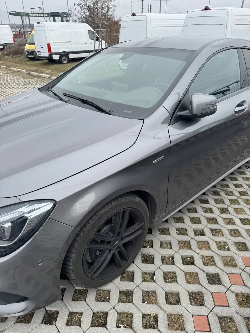 Mercedes-Benz CLA 220 d OrangeArt Edition 4MATIC DCT - 2